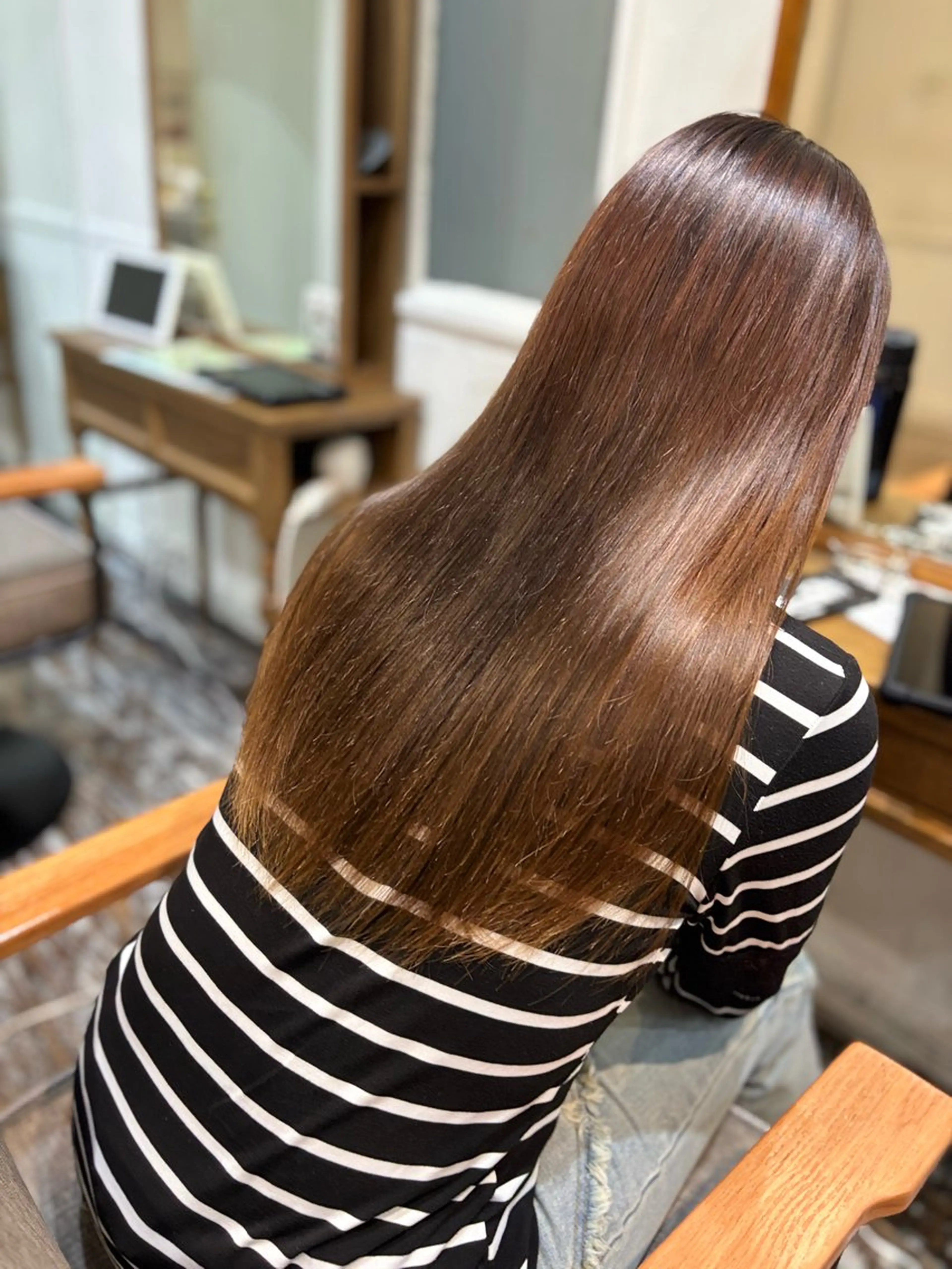 セミロング 髪質改善 縮毛矯正 藤井 ユウキのヘアスタイル