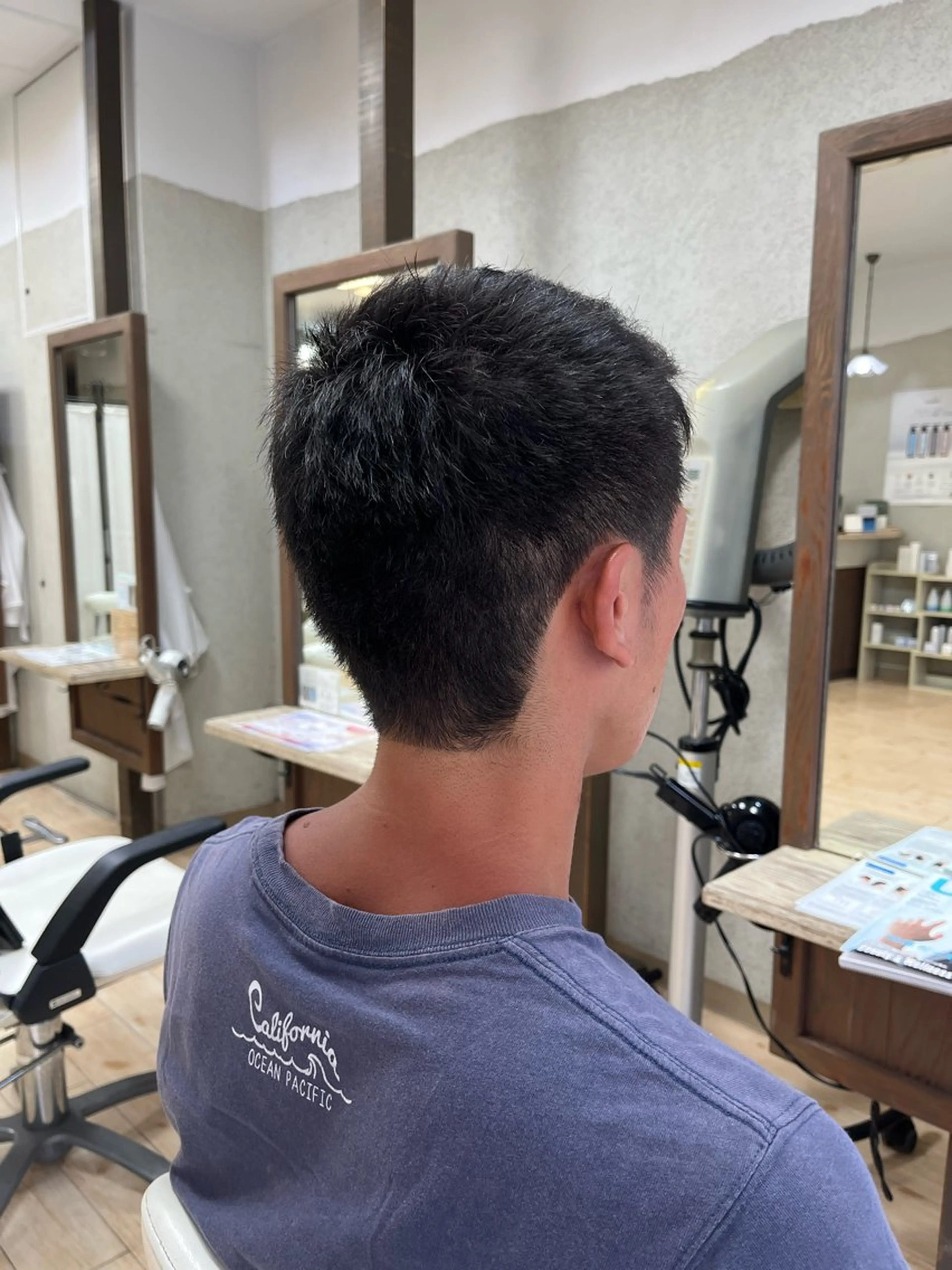 メンズ 刈り上げ 吉元 結衣佳のヘアスタイル