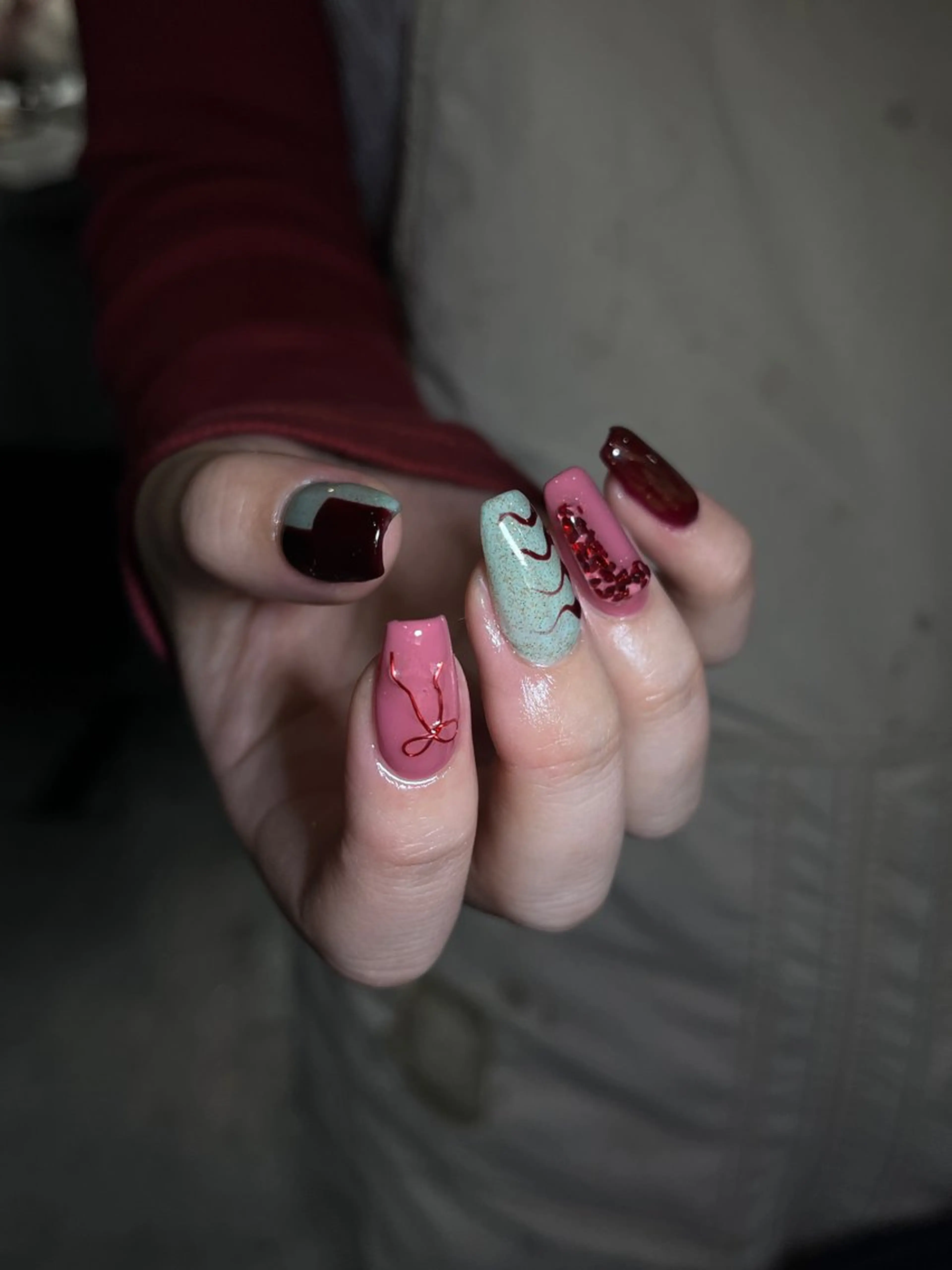 ネイル ハンドネイル née AIRIのネイルデザイン