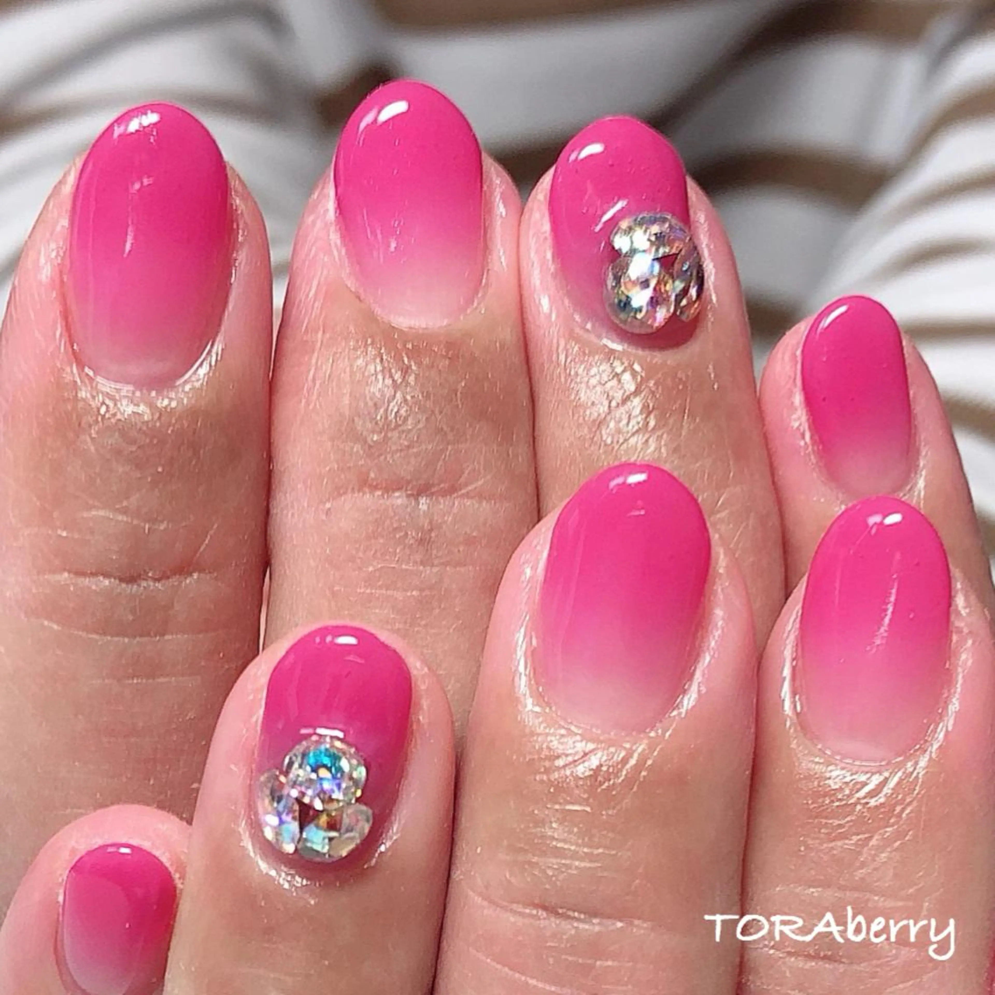 ネイル グラデーション ハンドネイル ネイリスト なつみのネイルデザイン