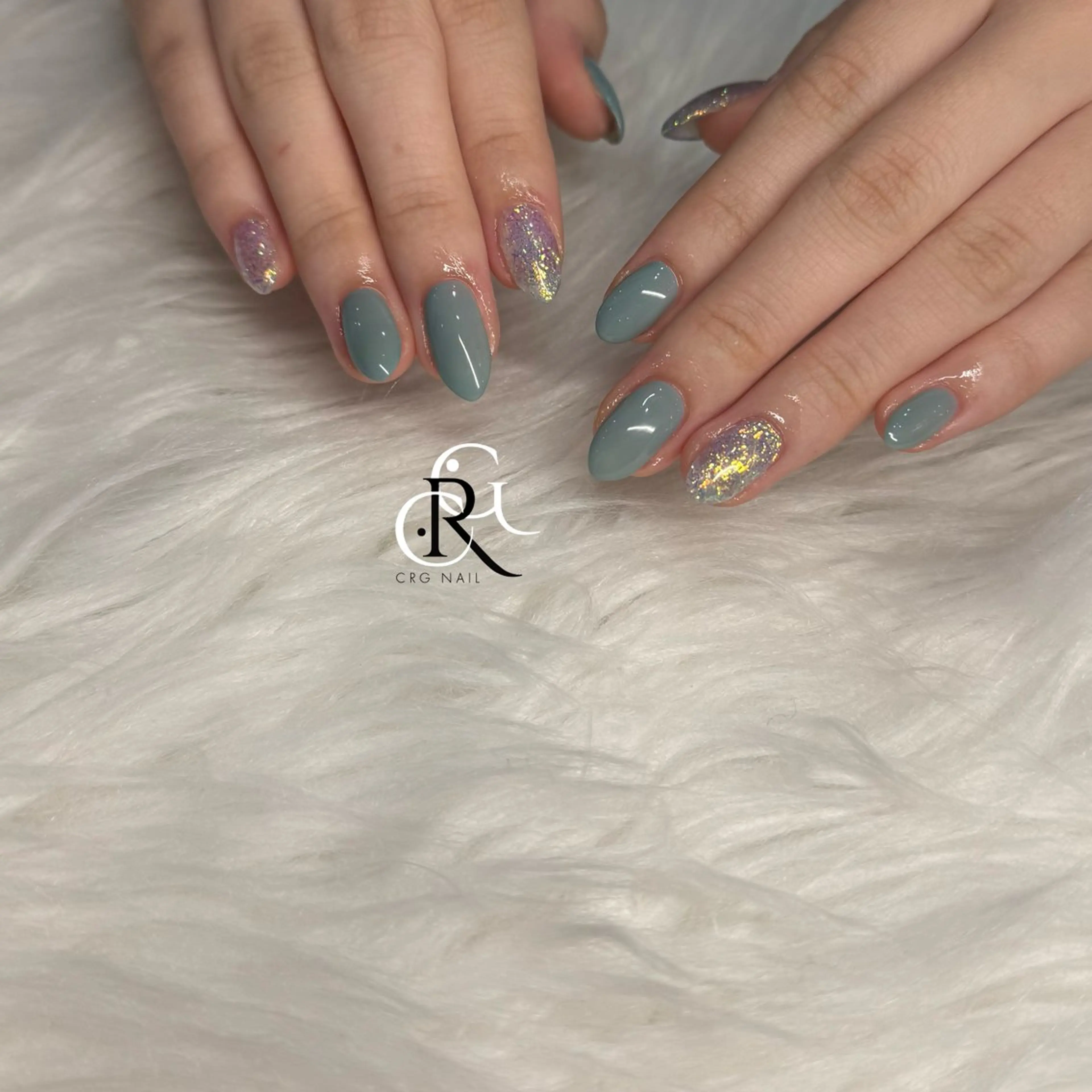 ミディアム ハンドネイル CRGNAIL EMIRIのネイルデザイン