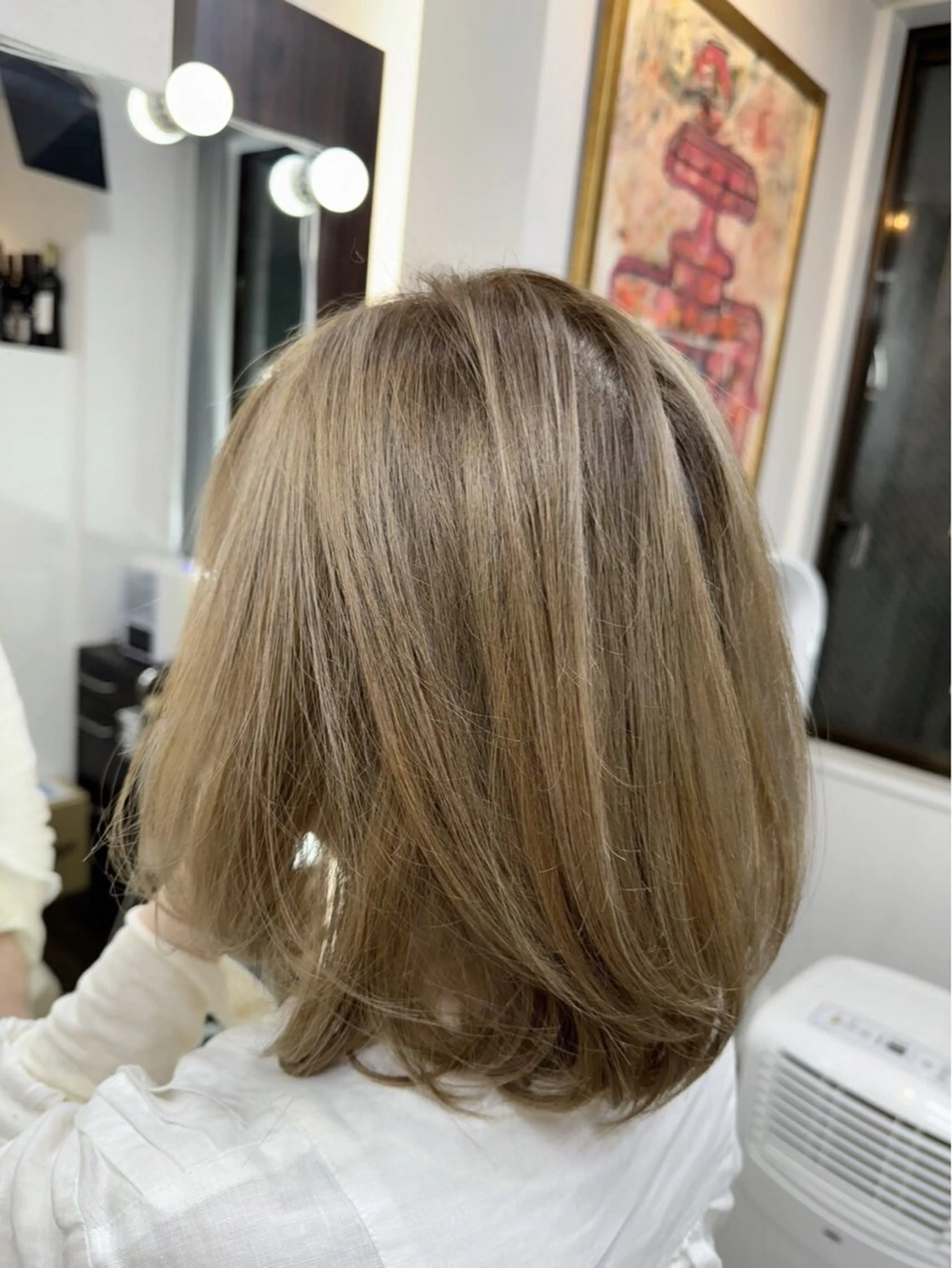 ミディアム カラー バレイヤージュ ベージュカラー レイヤーカット カット ヘアカラー トリートメント ヘッドスパ 髪質改善/美髪育成 FORMA代表　関のヘアスタイル