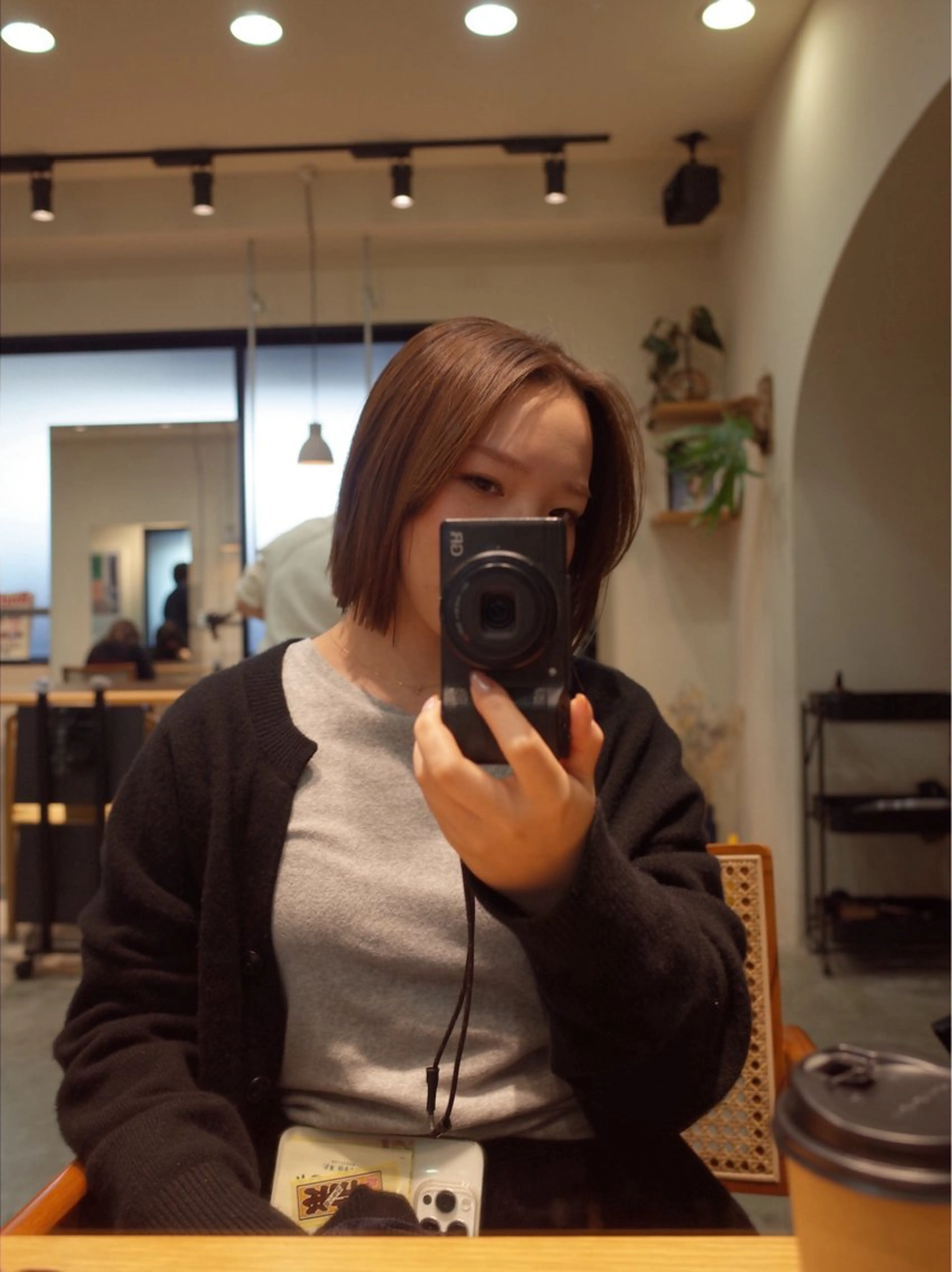 成人式終わりのバッサリイメチェンボブの写真