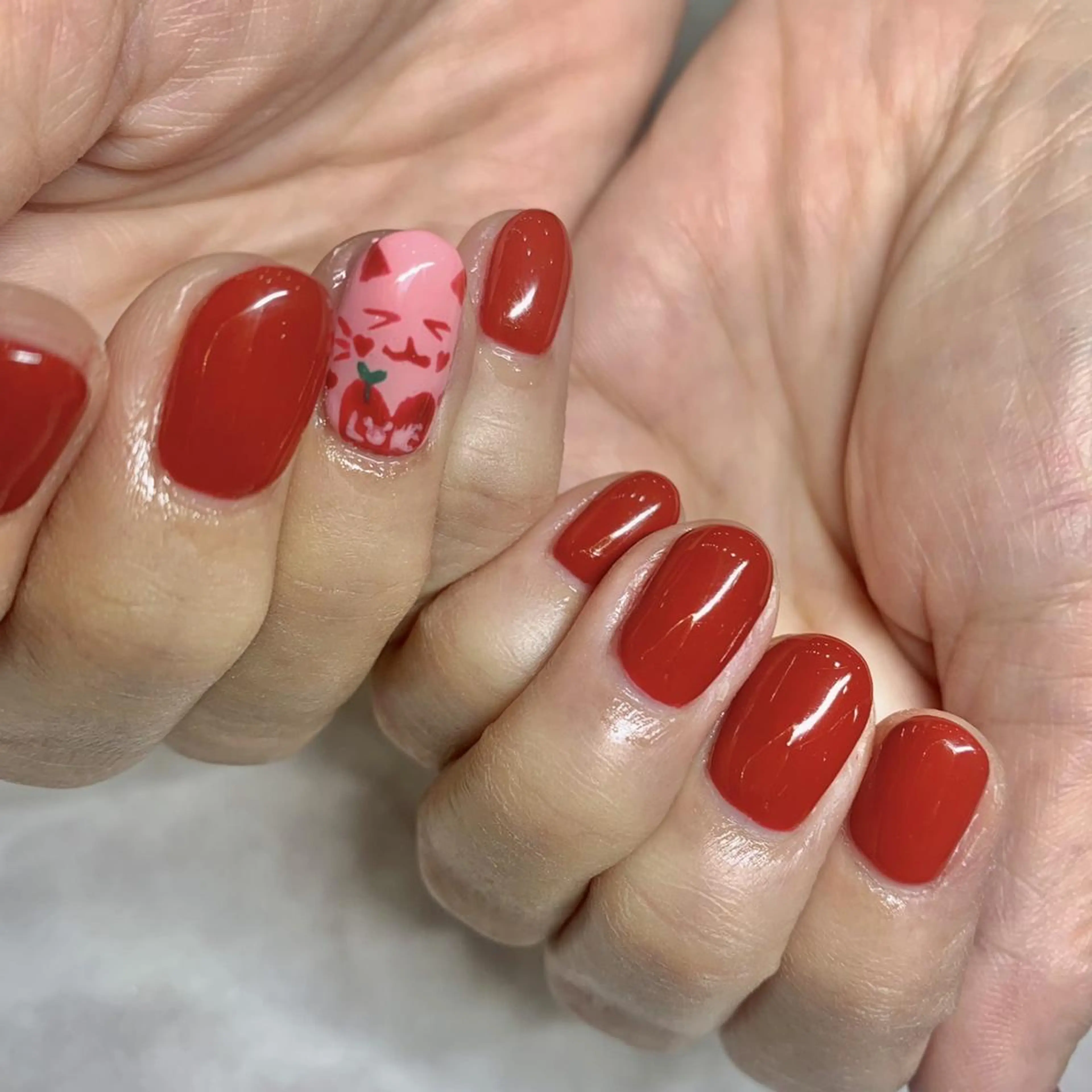 ネイル ネイルリボン 受付スタッフのネイルデザイン