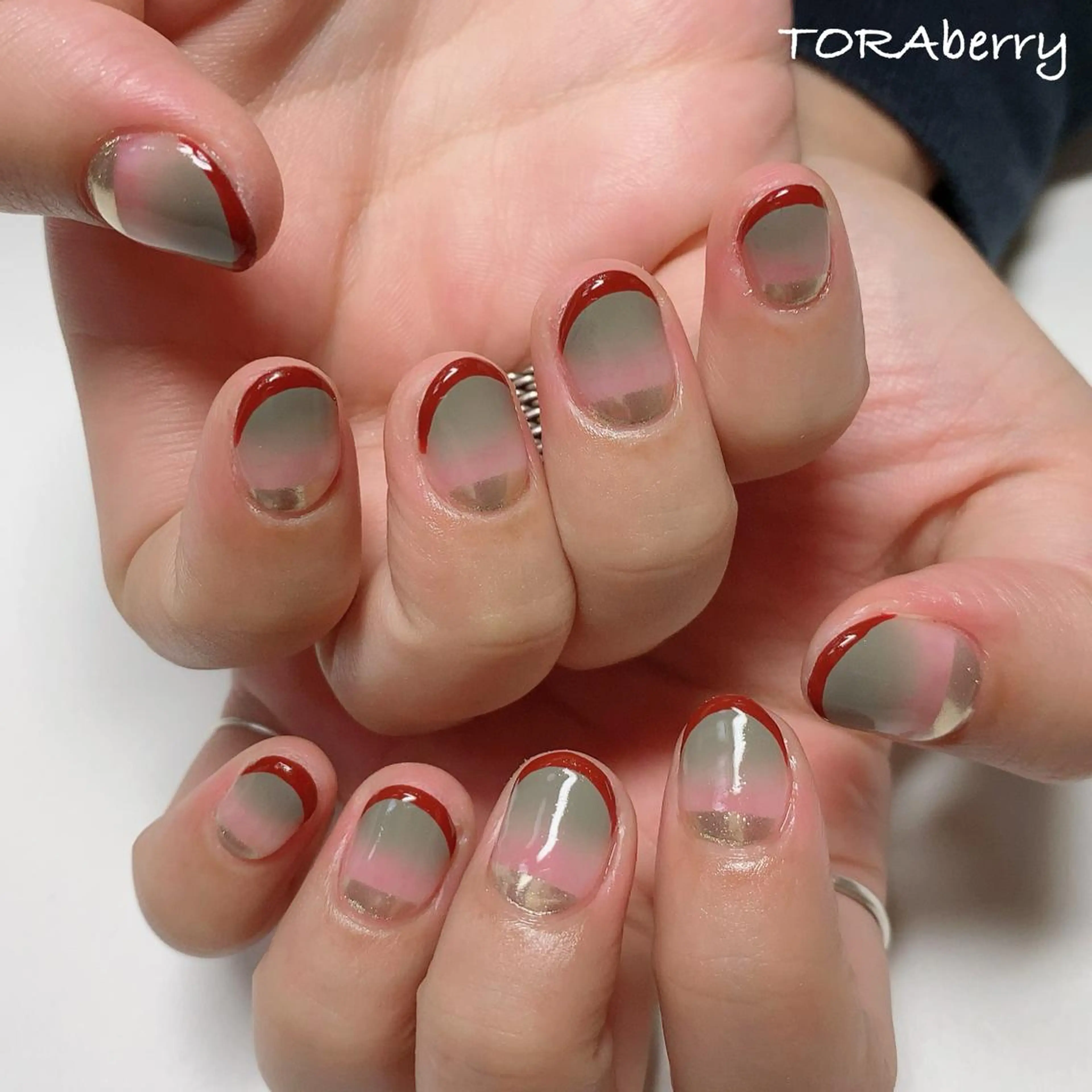 ネイル ネイリスト なつみのネイルデザイン