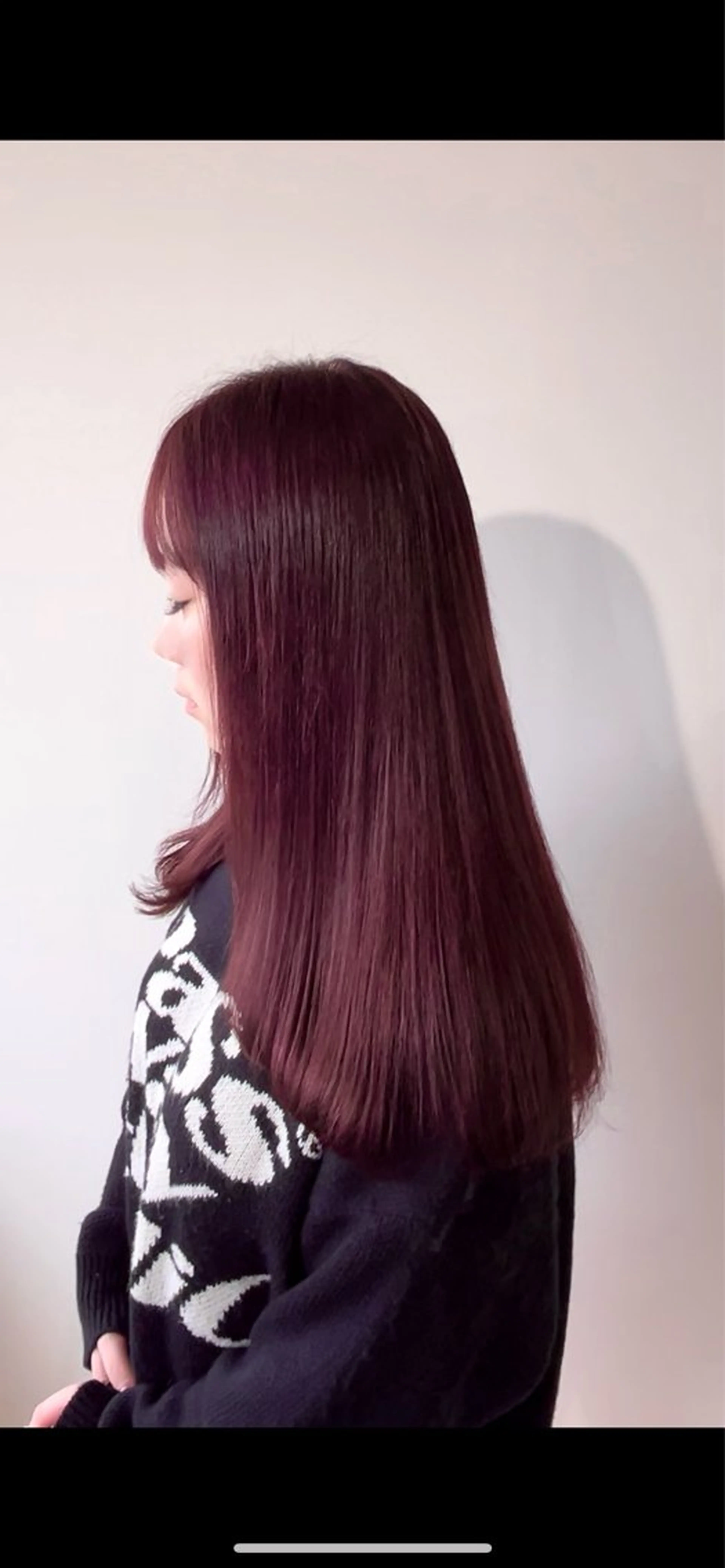 カラー ニトウ レイナのヘアスタイル