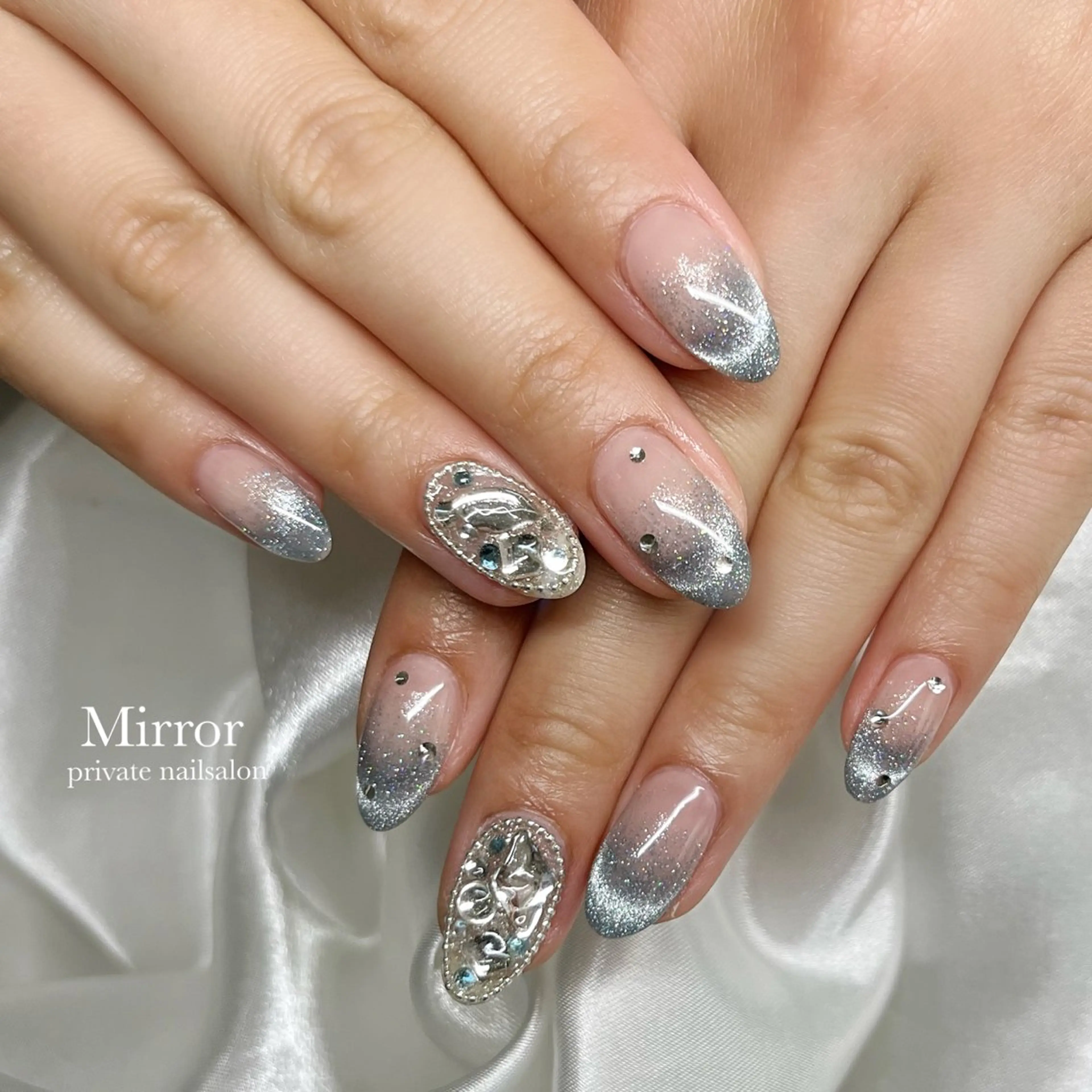 ネイル ハンドネイル nailsalon Mirrorのネイルデザイン