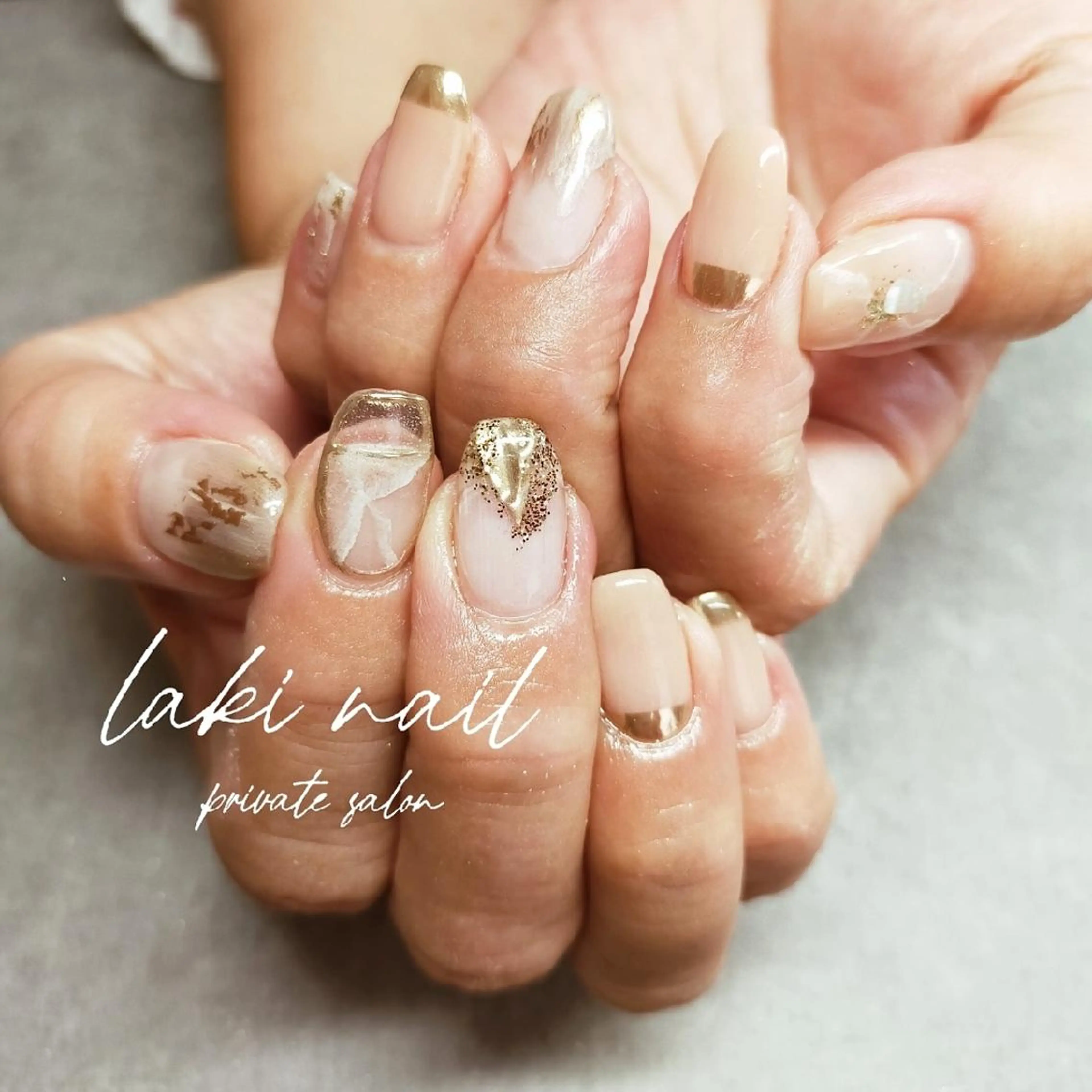 ネイル フレンチネイル ミラーネイル ニュアンスネイル 冬ネイル ハンドネイル by lakiのネイルデザイン