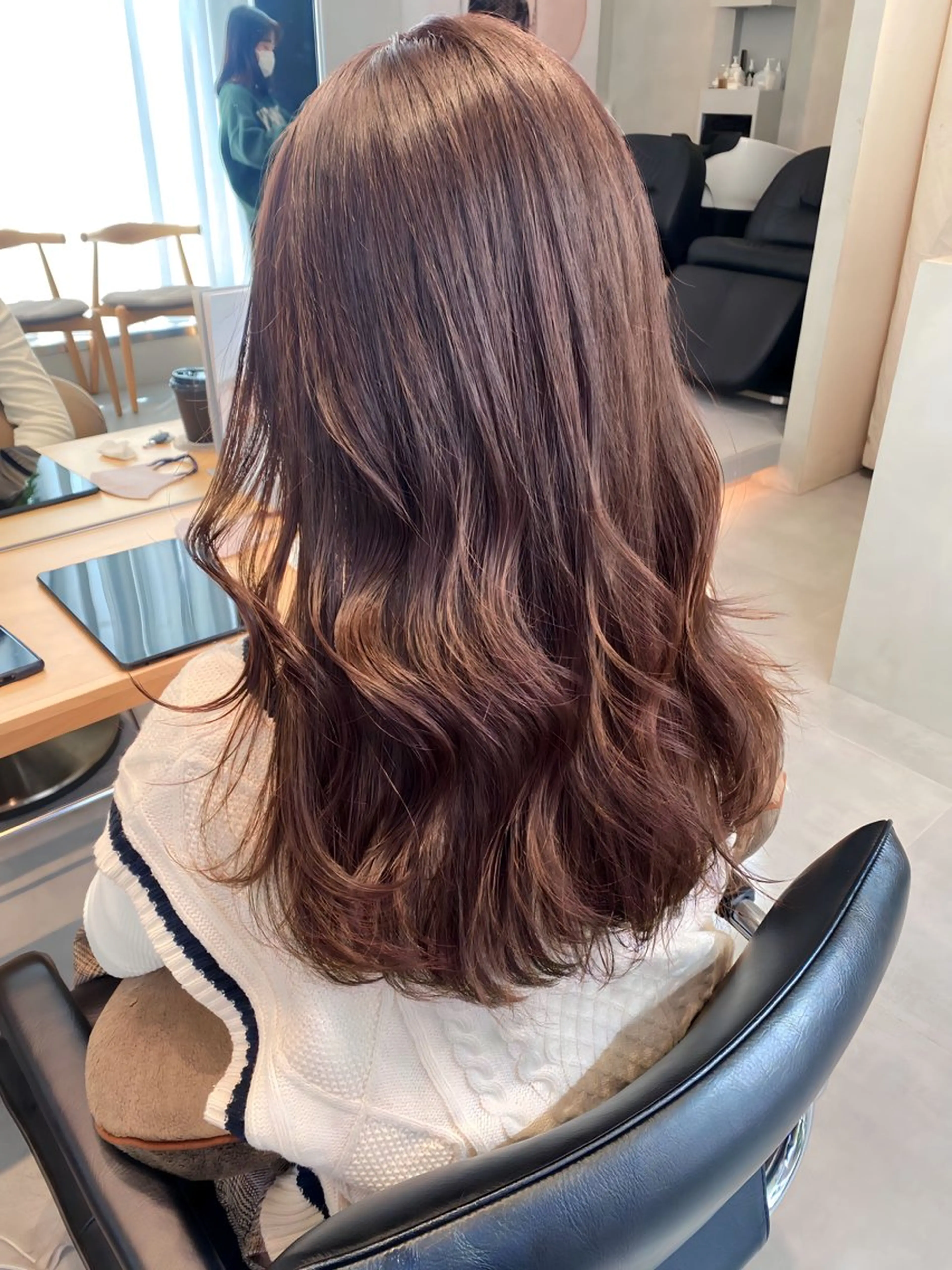 ロング カラー カット ヘアカラー トリートメント ヘアセット 🎀韓国レイヤー 🇰🇷mireiのヘアスタイル