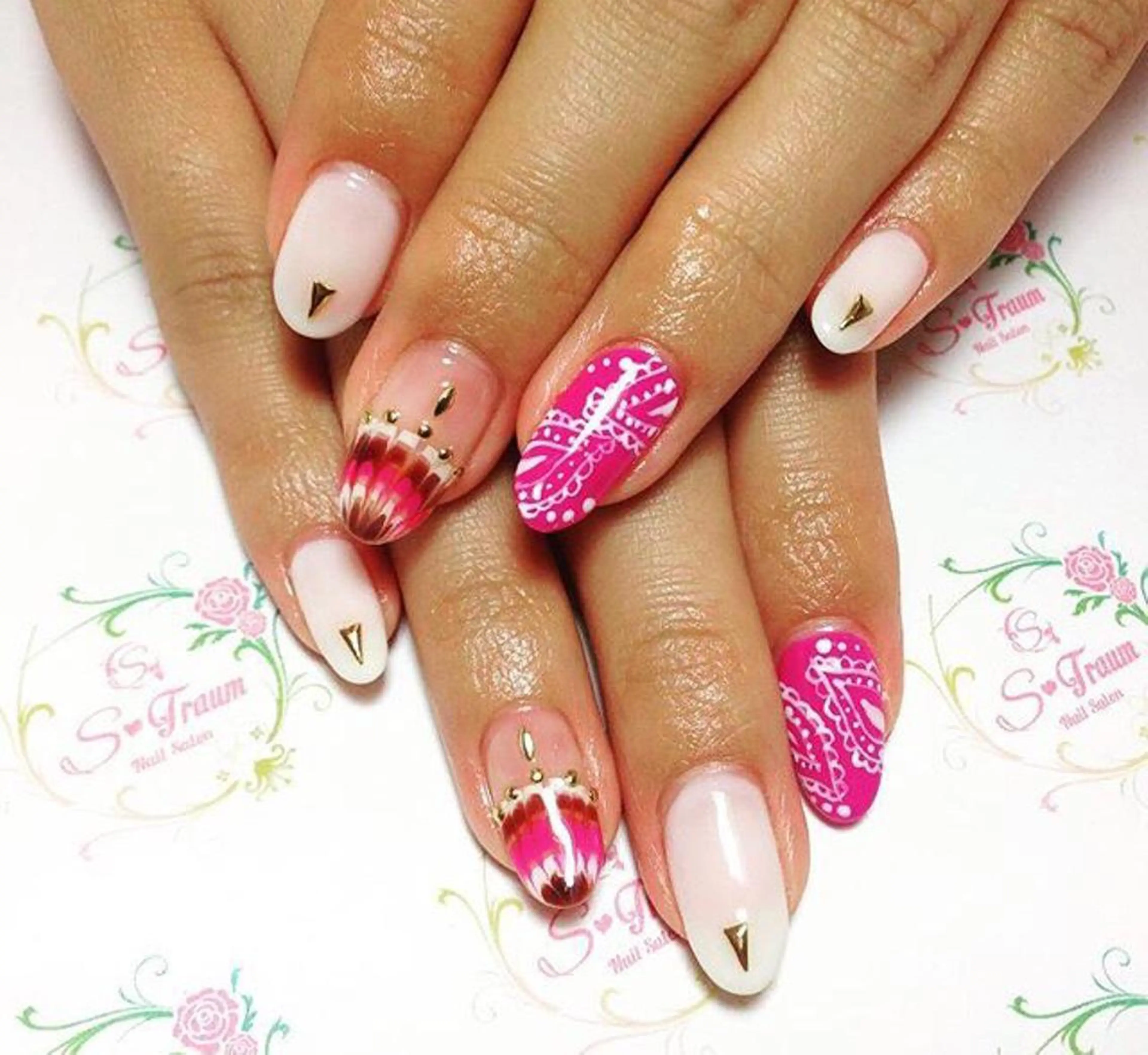 ネイル ピーコックネイル Nail Salon S-Traumのネイルデザイン