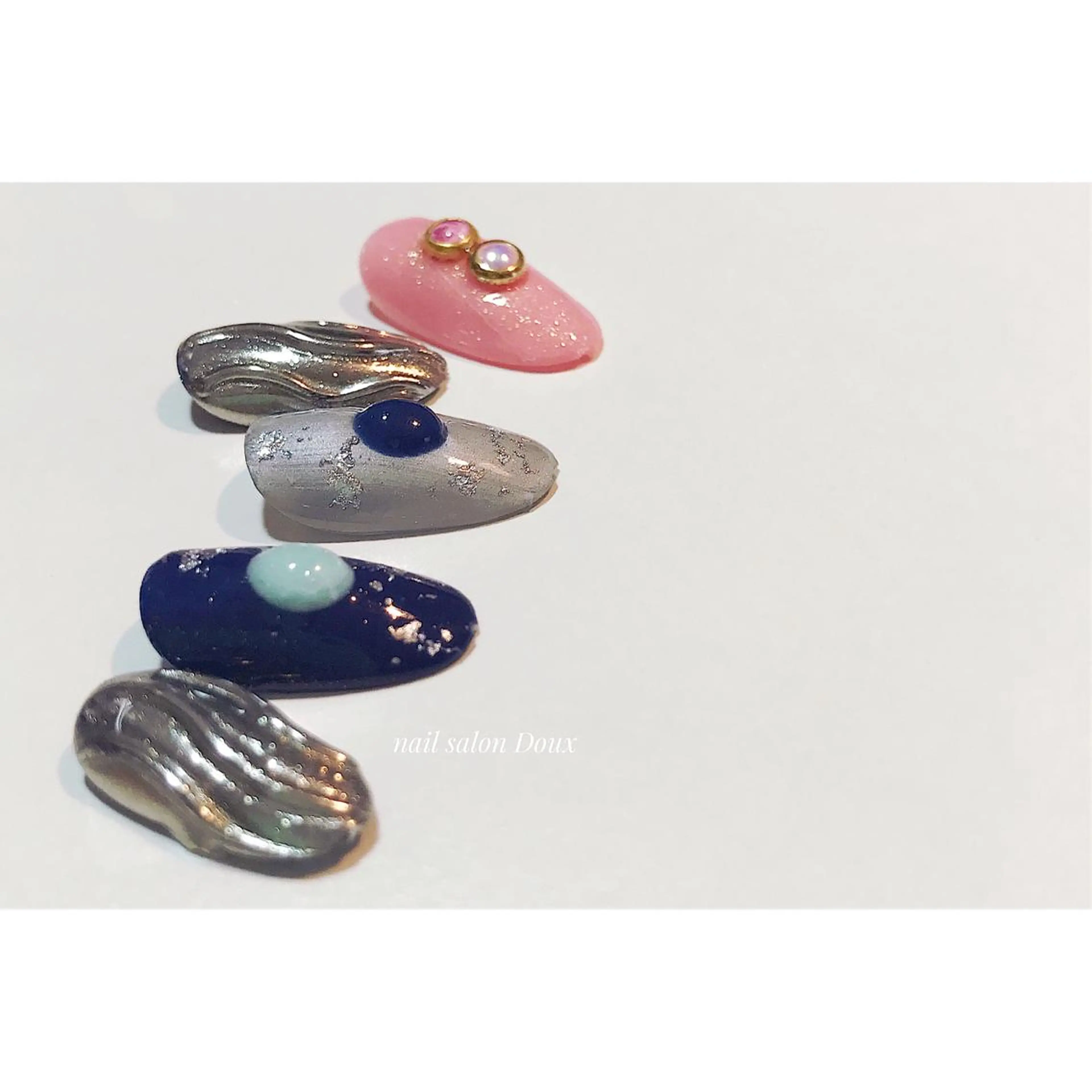 ネイル doux nailのネイルデザイン