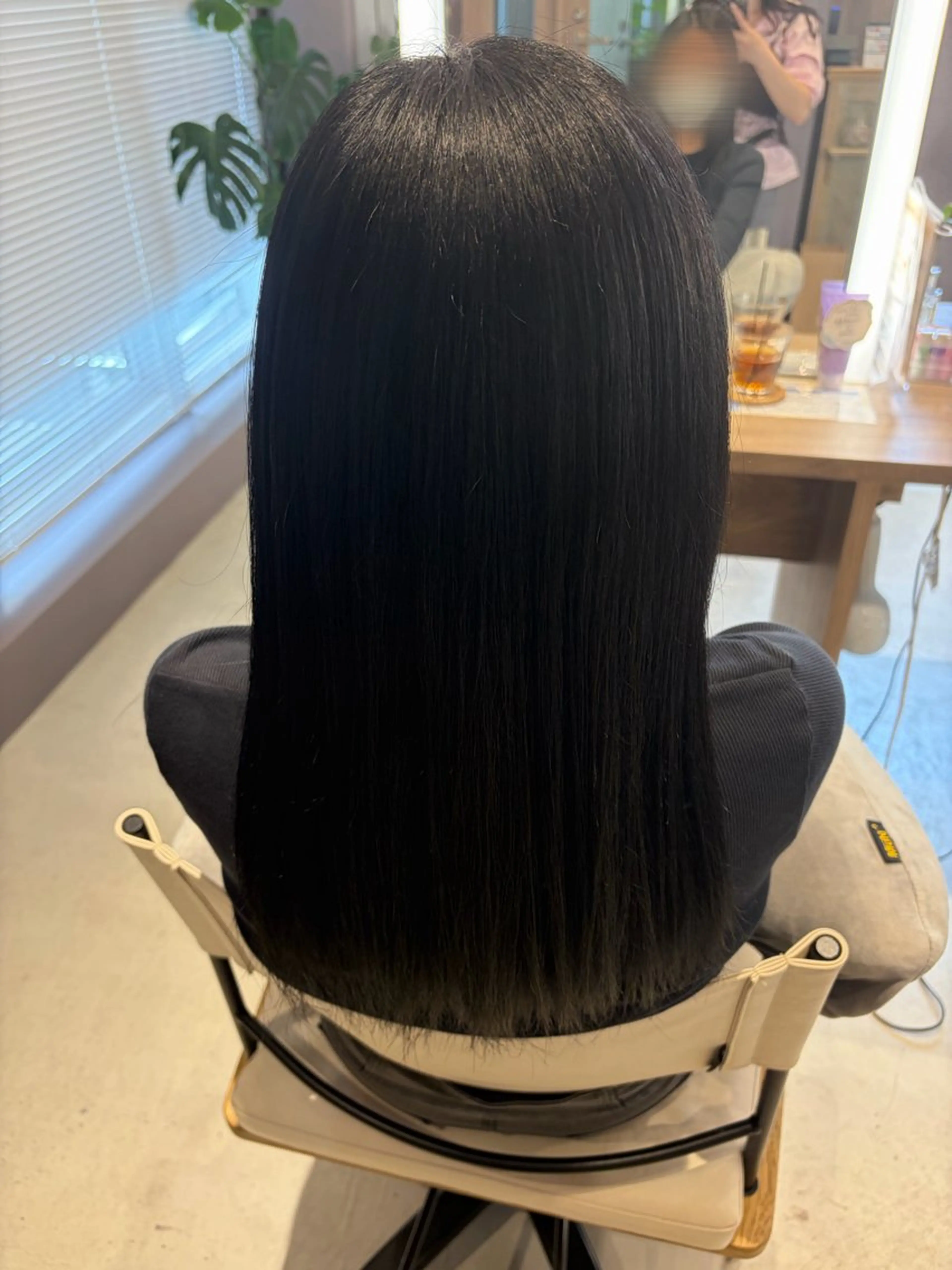 ロング ヘアカラー 小林 聖愛のヘアスタイル