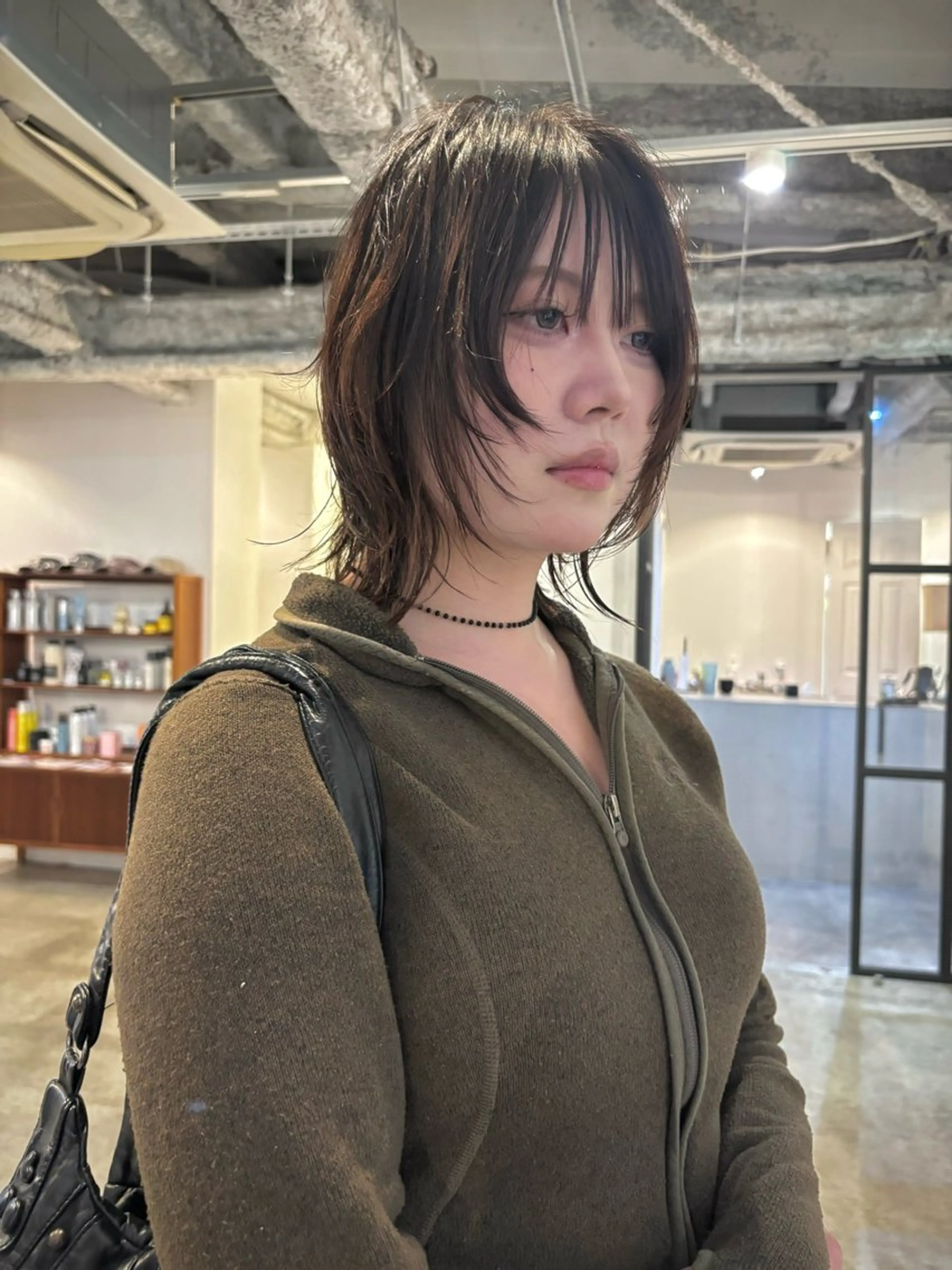 ショート ボブ くびれヘア 顔周りカット レイヤーカット シャギー カット yu maのヘアスタイル