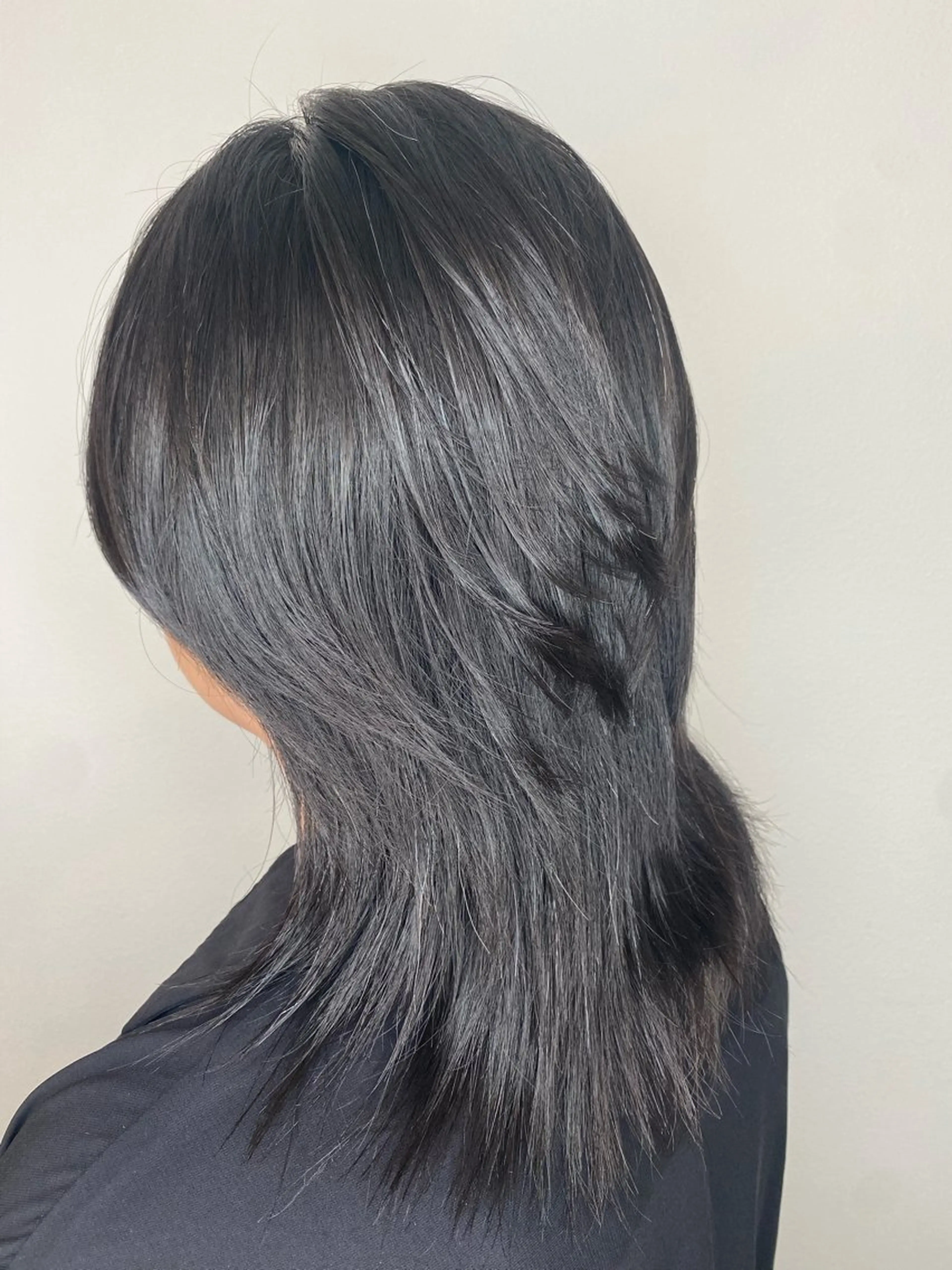 ミディアム ウルフカット カット ヘッドスパ ヘアセット Hiroshi ヒロシのヘアスタイル