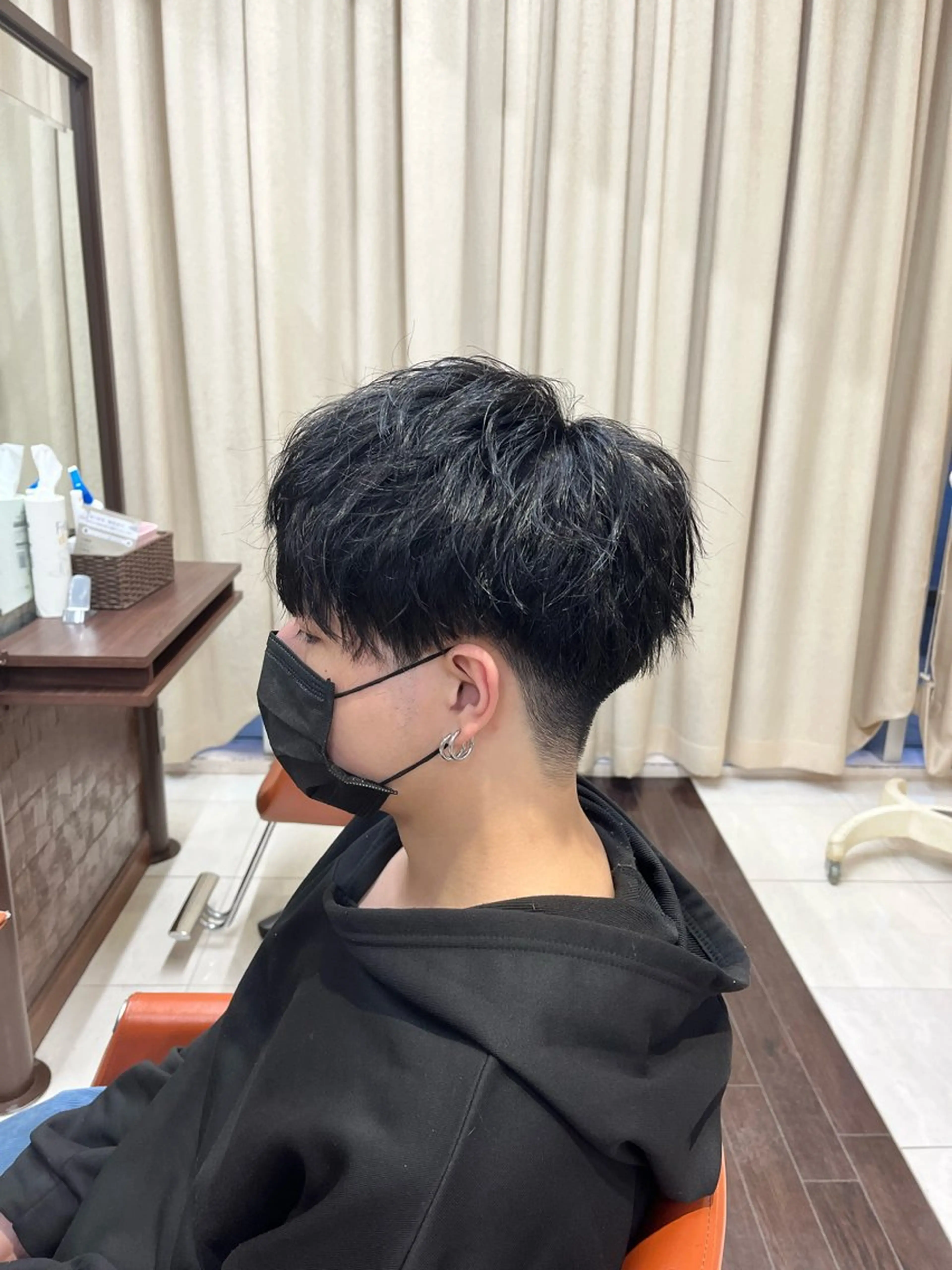 ショート パーマ メンズ マッシュ メンズパーマ メンズツイストパーマ 刈り上げ ツイストパーマ 🧊メンズ特化🧊 高木航希のヘアスタイル