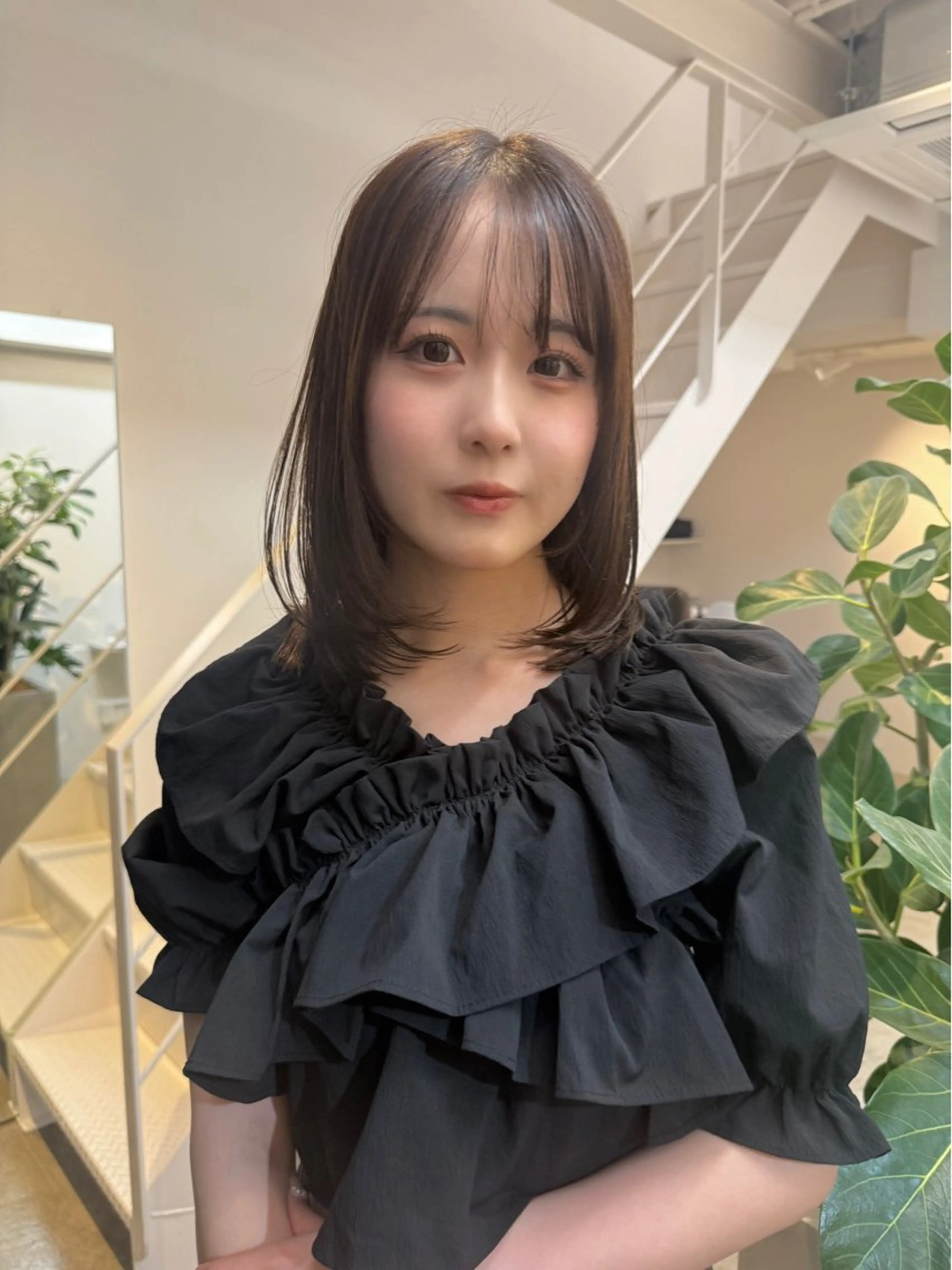 ミディアム ミディアムレイヤー ボブ レイヤーカット yuk💐 manakaのヘアスタイル