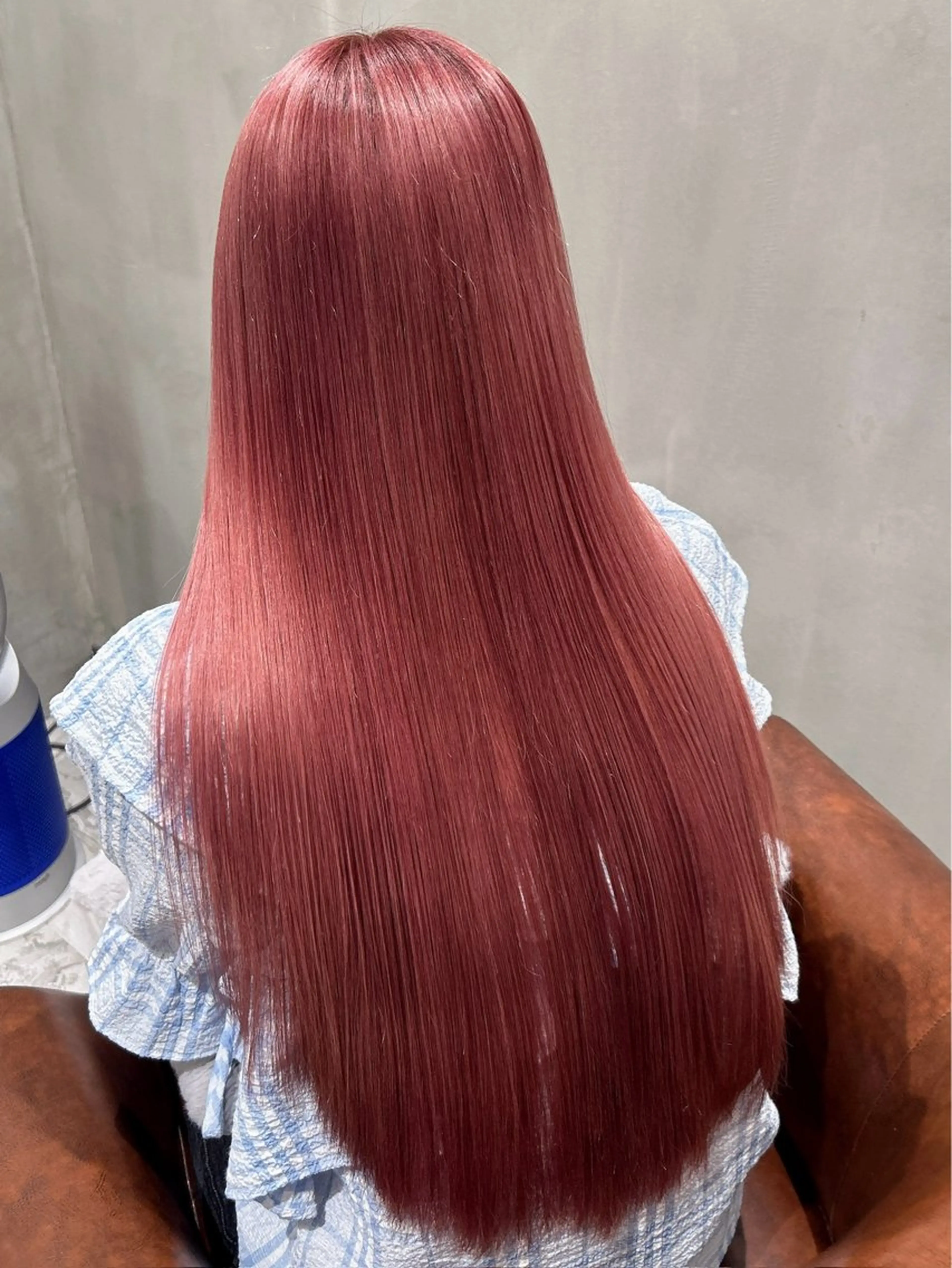 ロング あさひ/透明感 ／ハイトーンのヘアスタイル