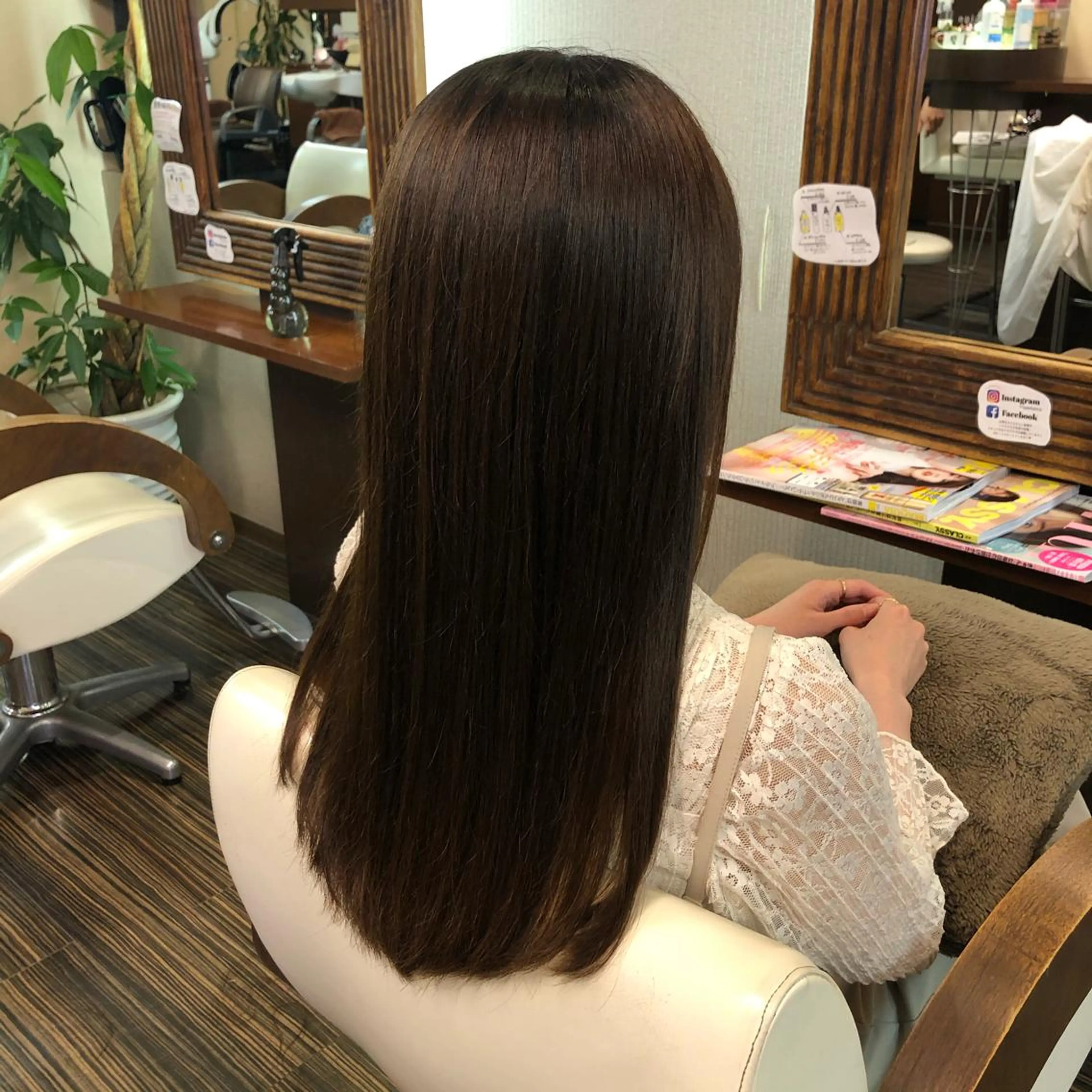 ロング カット トリートメント 山崎 絵莉香のヘアスタイル