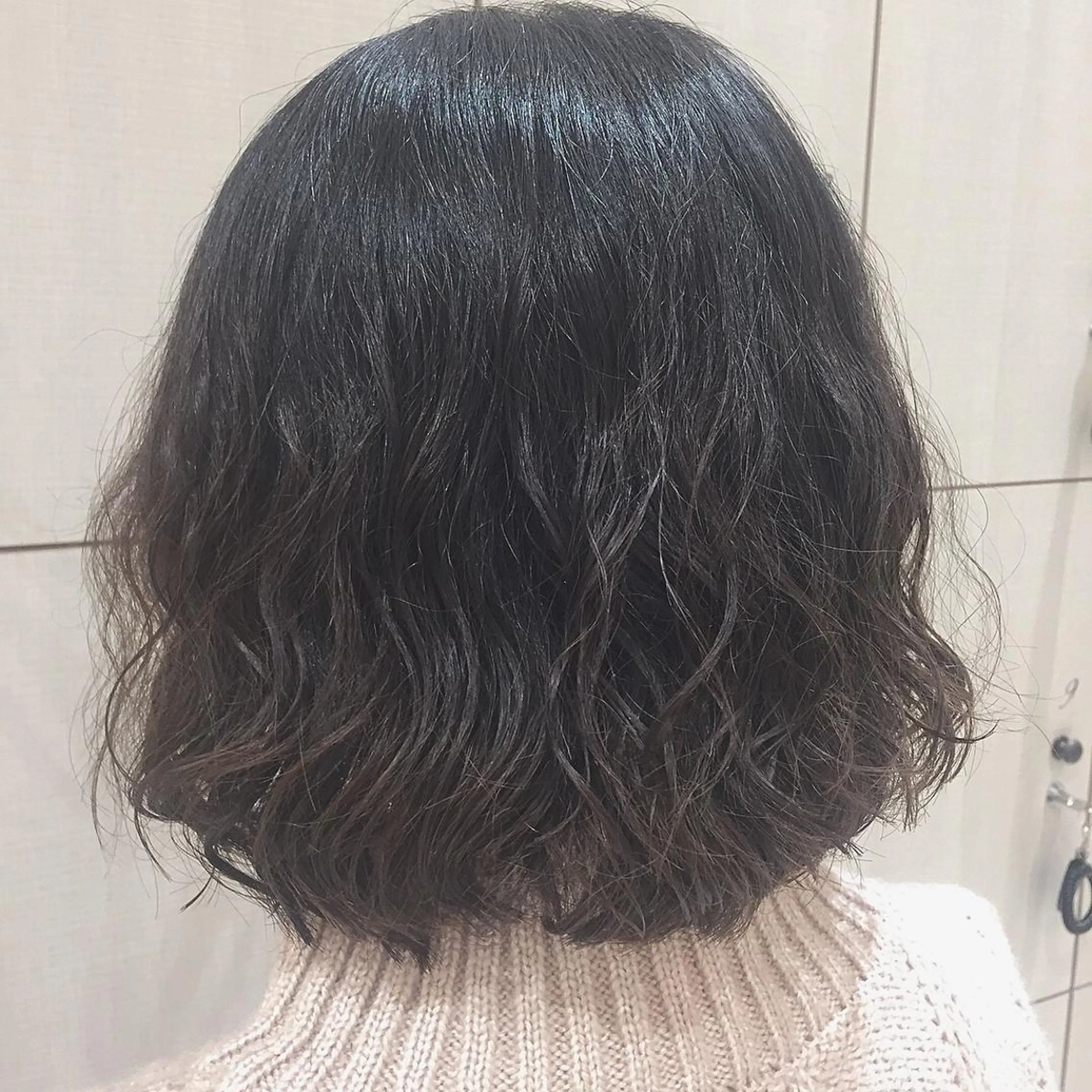 ミディアム 下川 由貴のヘアスタイル