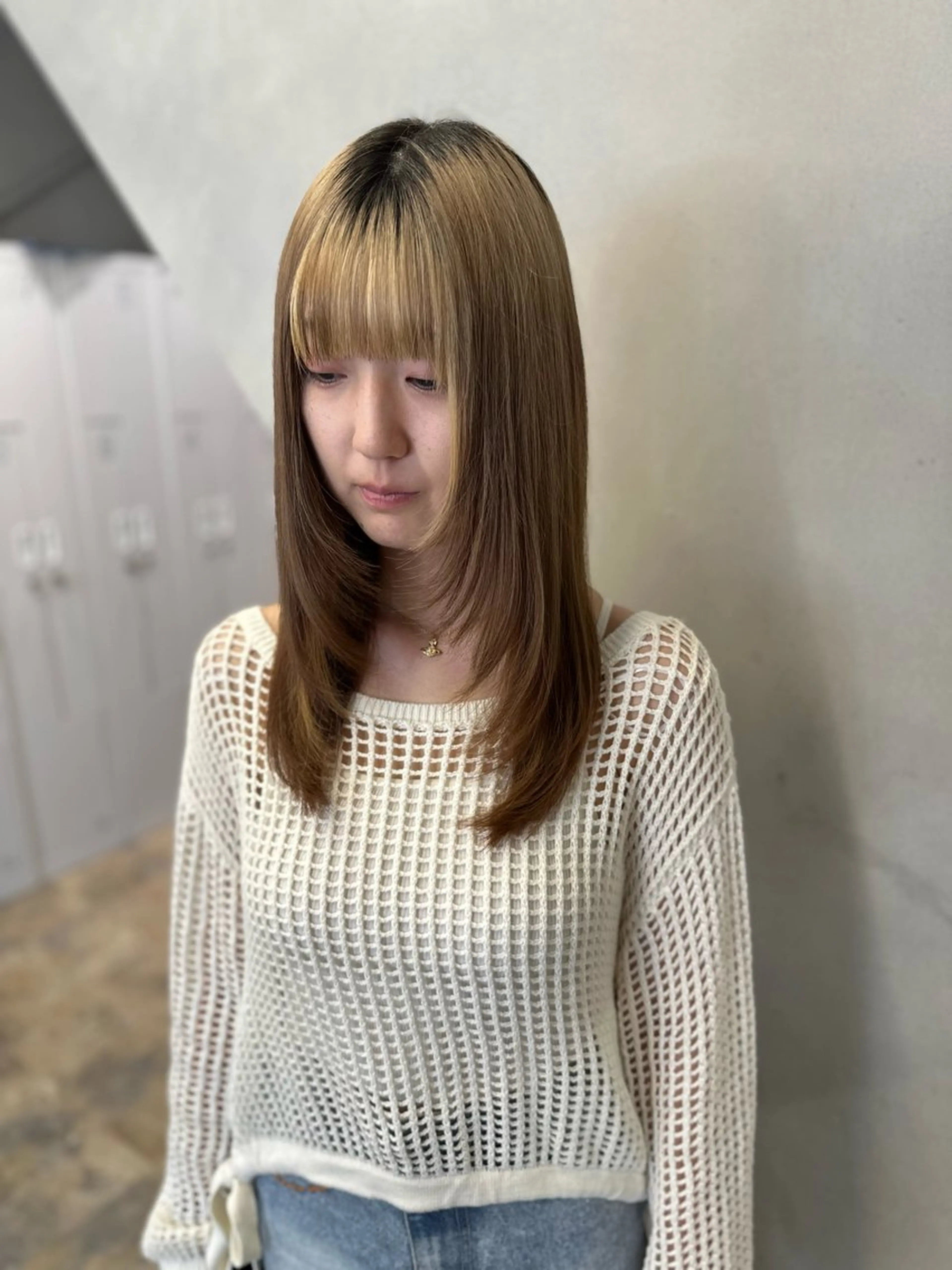 セミロング 髪質改善 伊藤のヘアスタイル