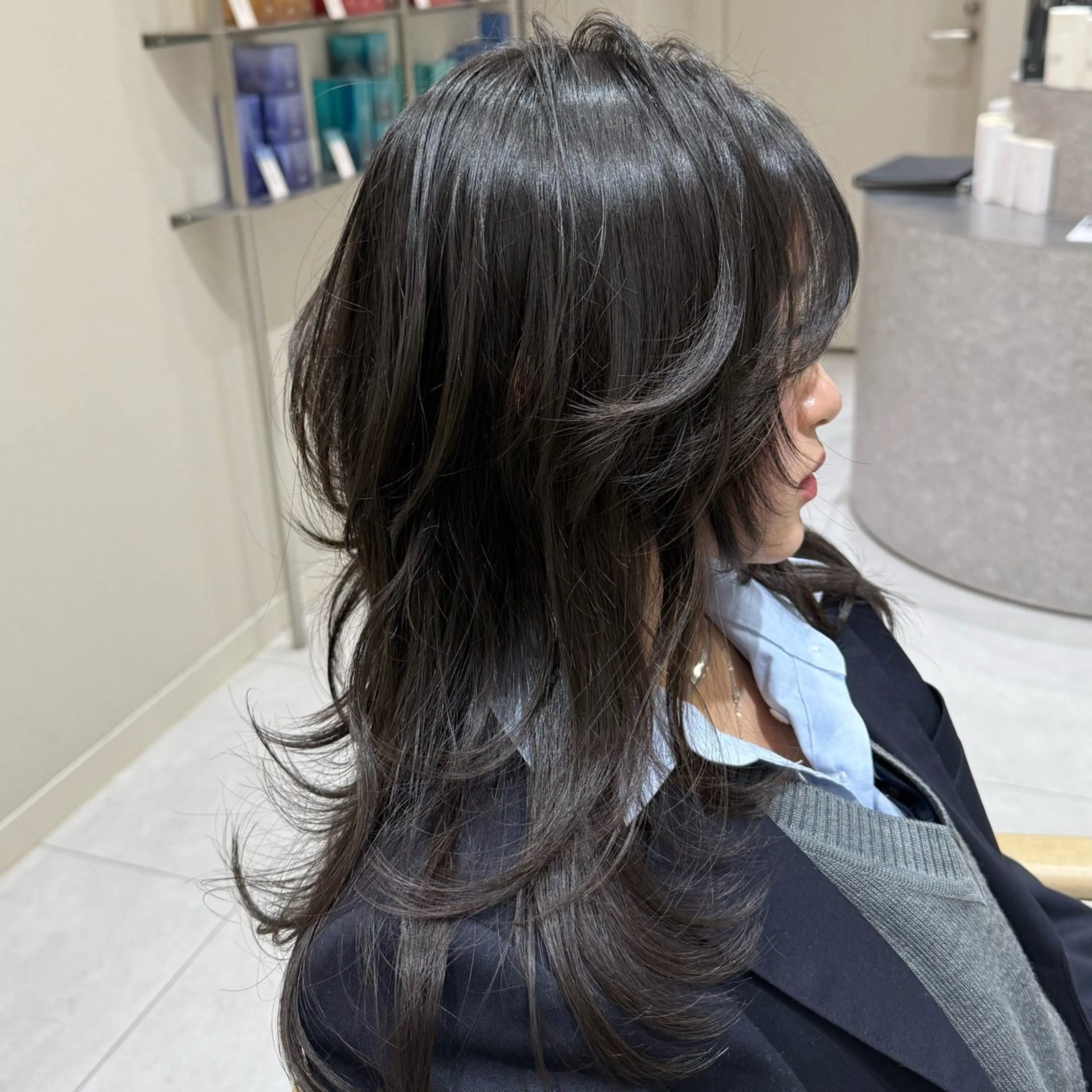 ロング ハイレイヤー レイヤーカット ウルフカット カット トリートメント 韓国レイヤー｜ 透明感カラー｜ココナのヘアスタイル