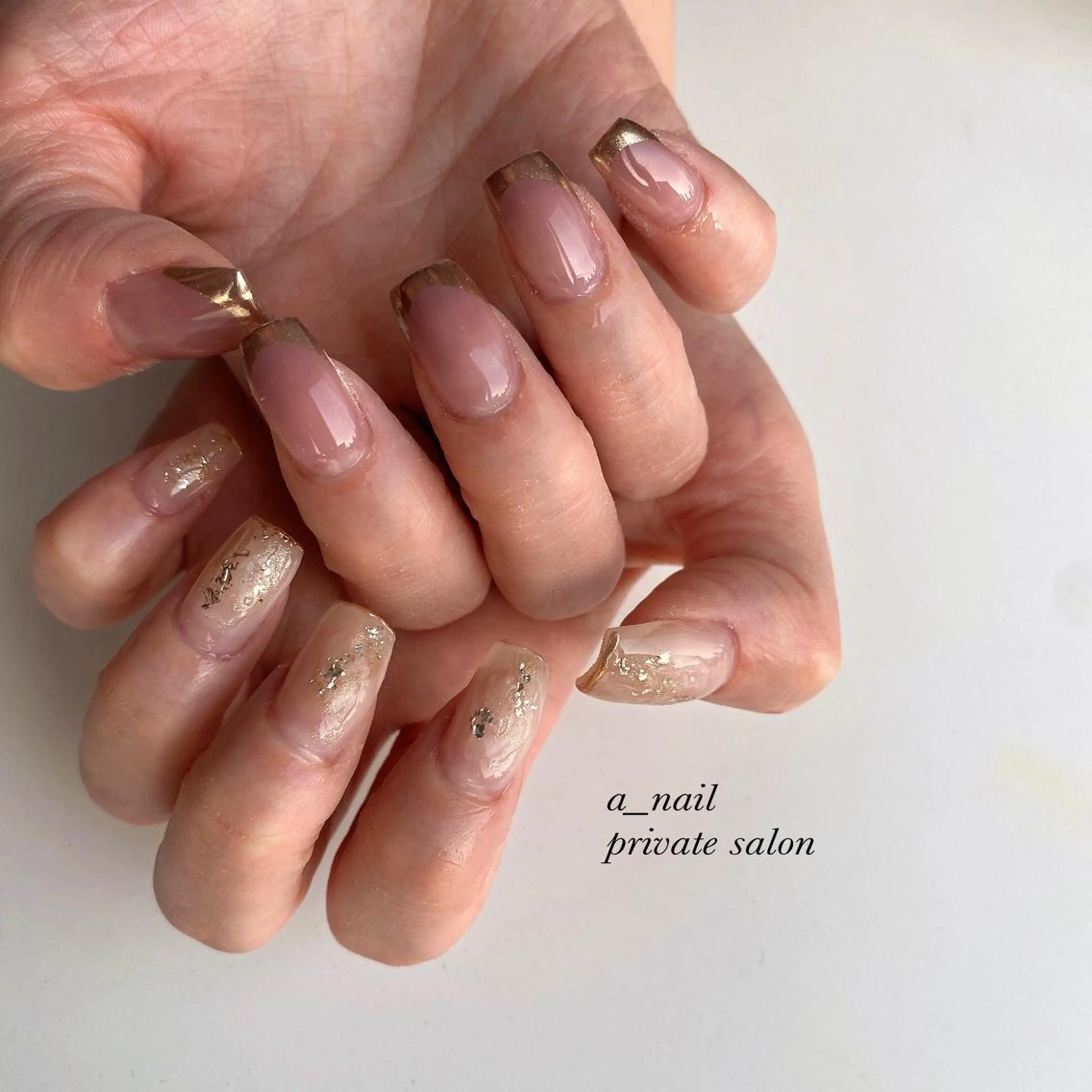 ネイル アニマル柄 フレンチネイル ジェルネイル 氷ネイル・うるうるネイル レース 菅 恵奈のネイルデザイン