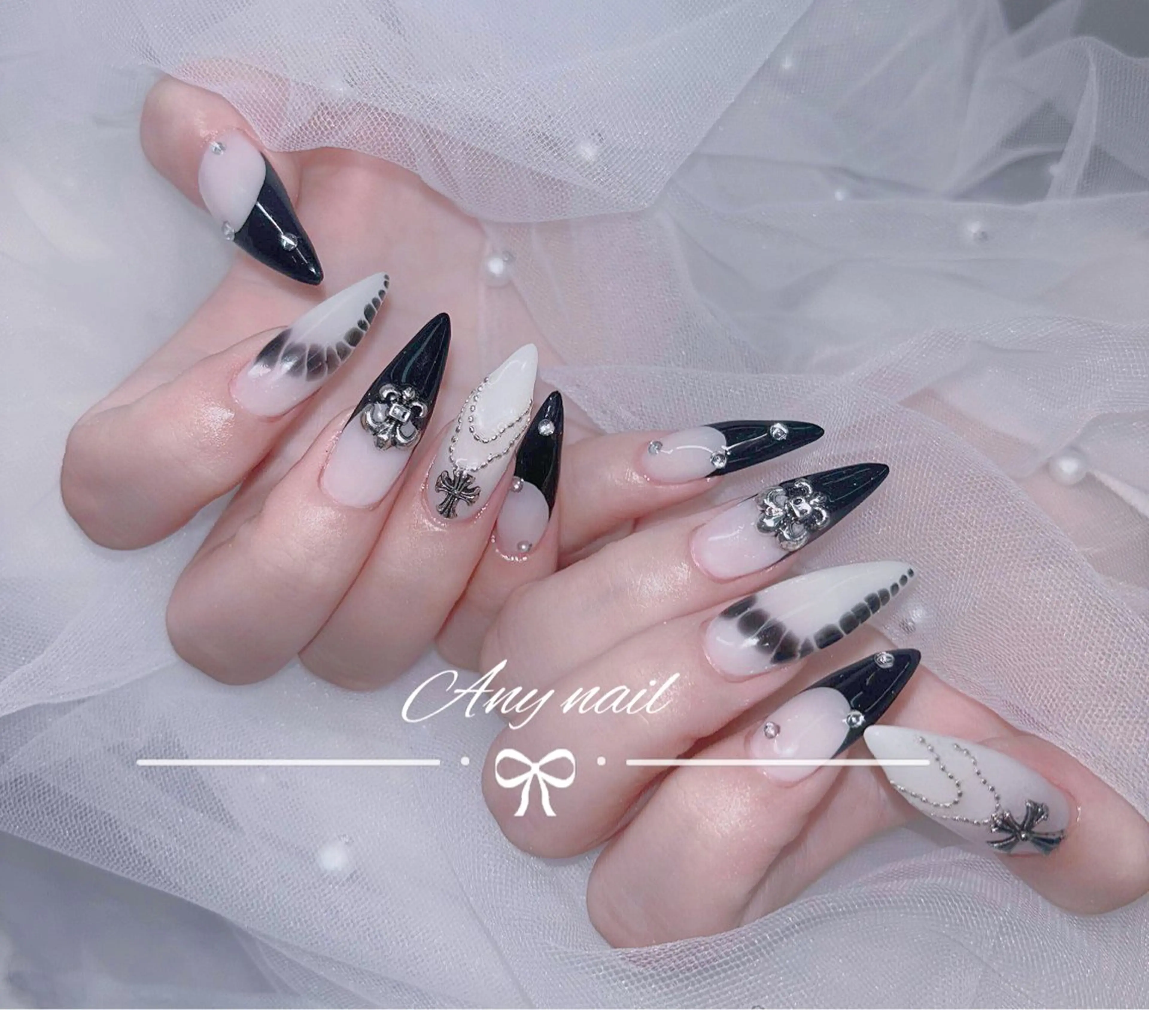 ネイル チークネイル フットネイル ジェルネイル 韓国ネイル ラメ(グリッター) ハンドネイル Any nail新大久保店のネイルデザイン