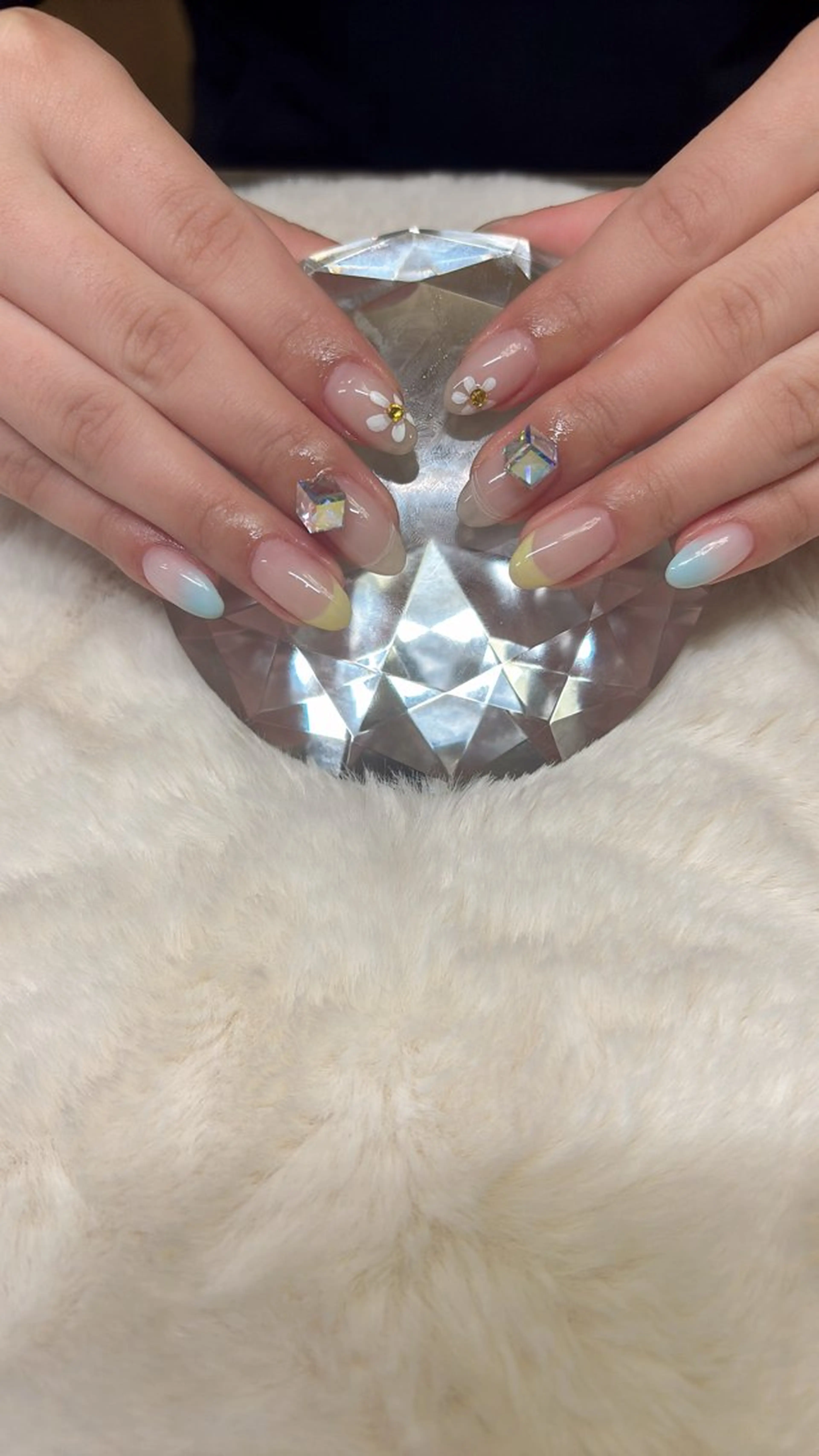 ネイル B.rose ビビのネイルデザイン