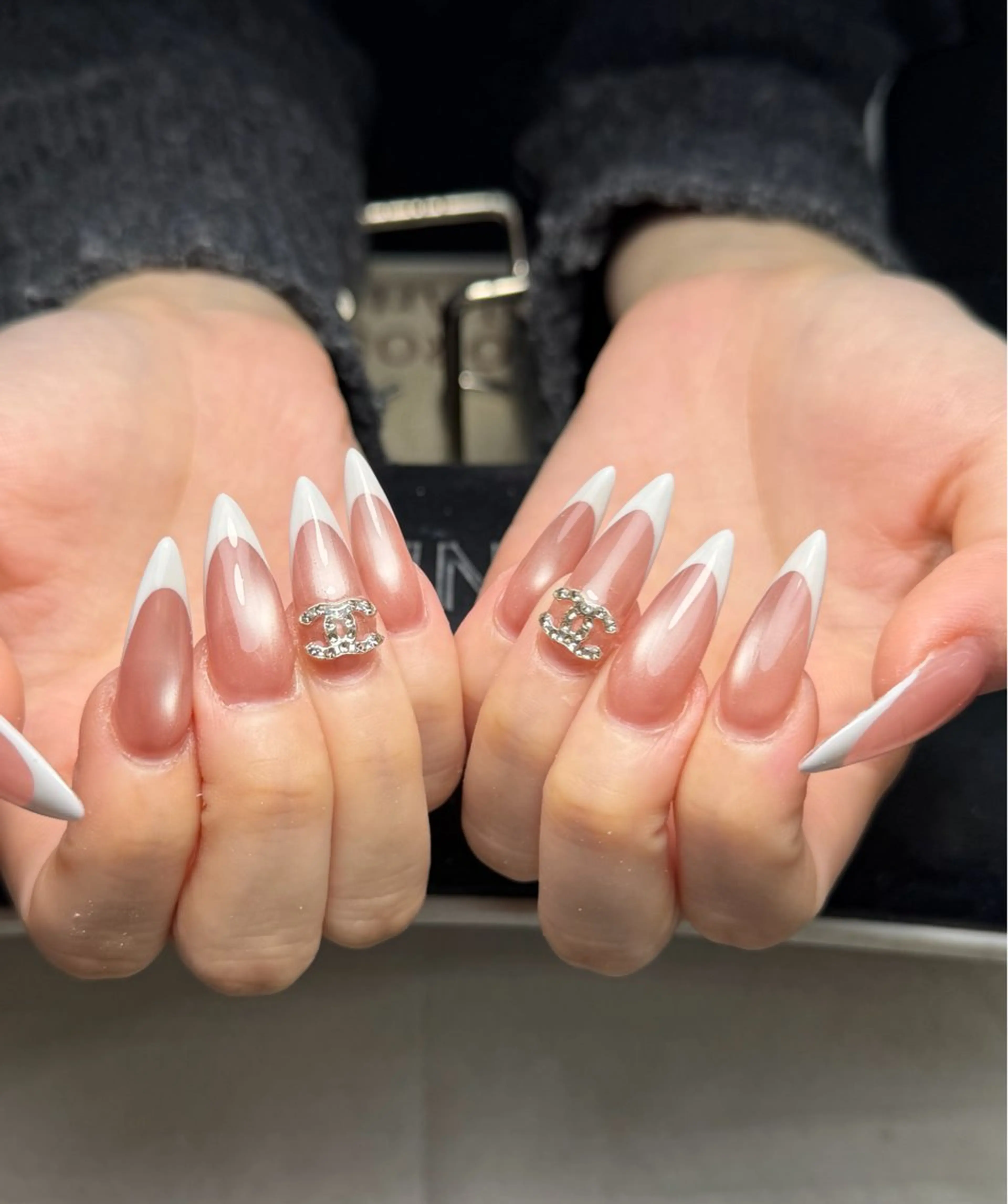 ネイル ハンドネイル いちご ちゃんのネイルデザイン