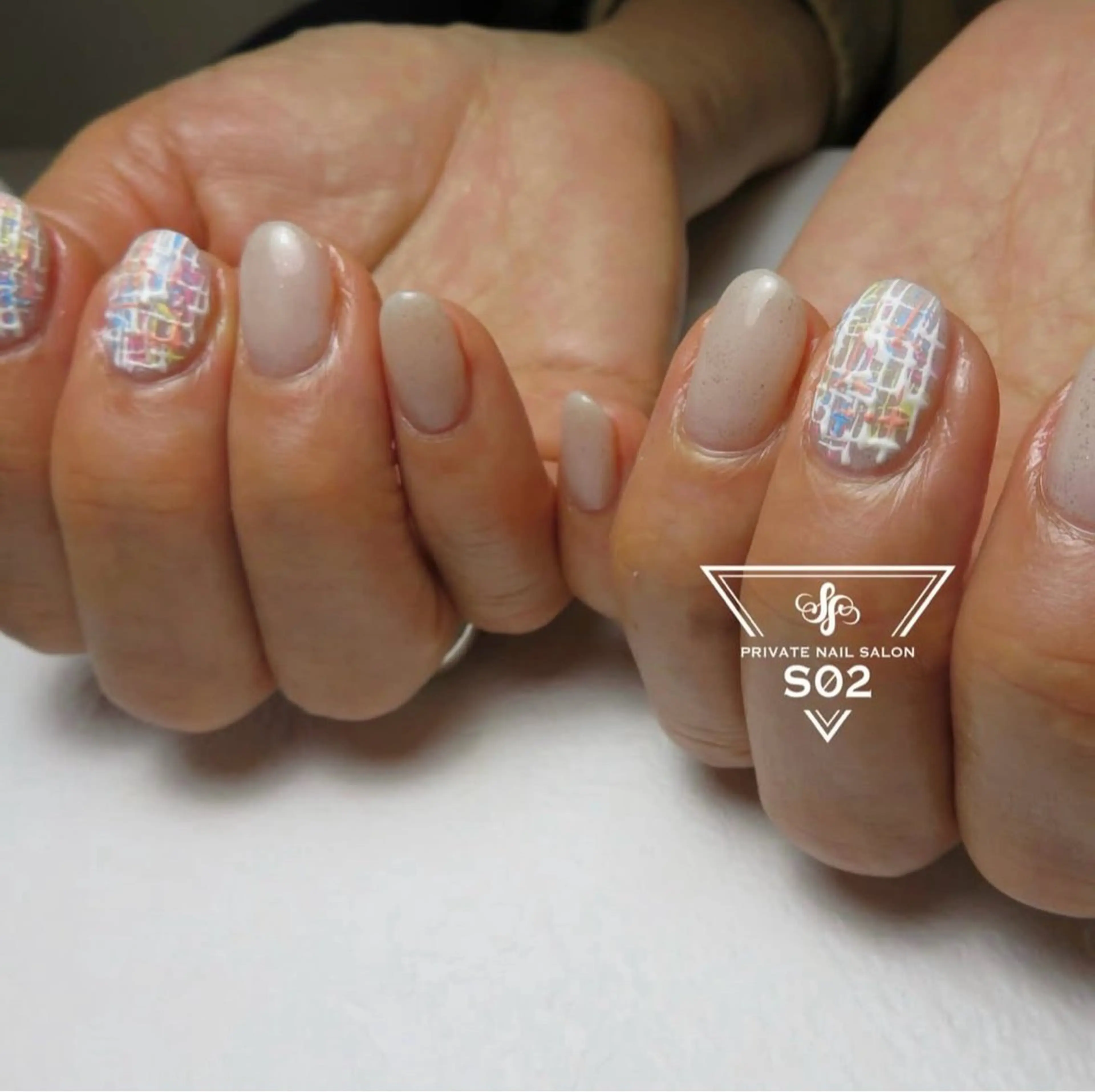 ネイル ショートネイル S02 𝙲𝚑𝚒𝚎のネイルデザイン