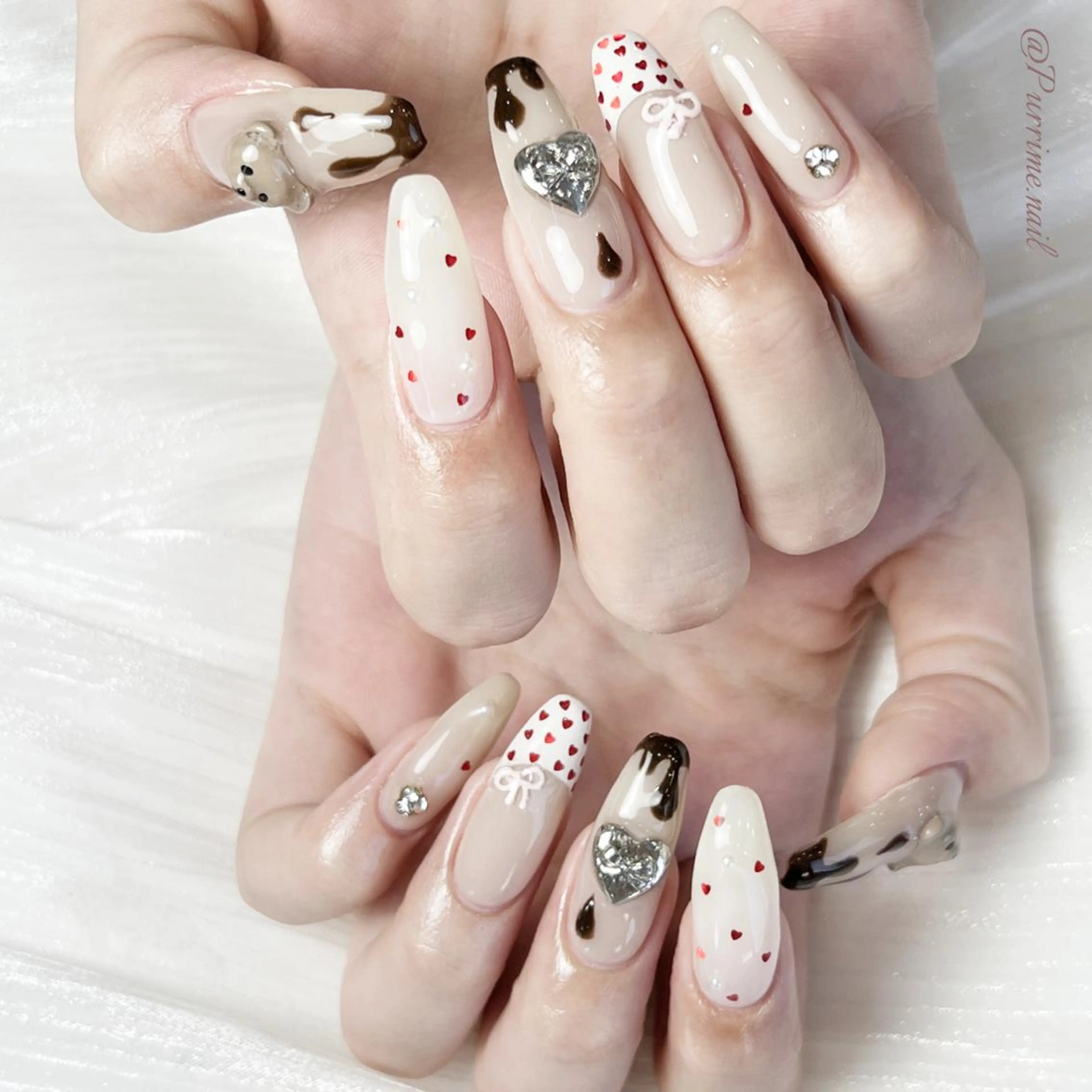 ネイル ハンドネイル 鹿取 春子Teamのネイルデザイン