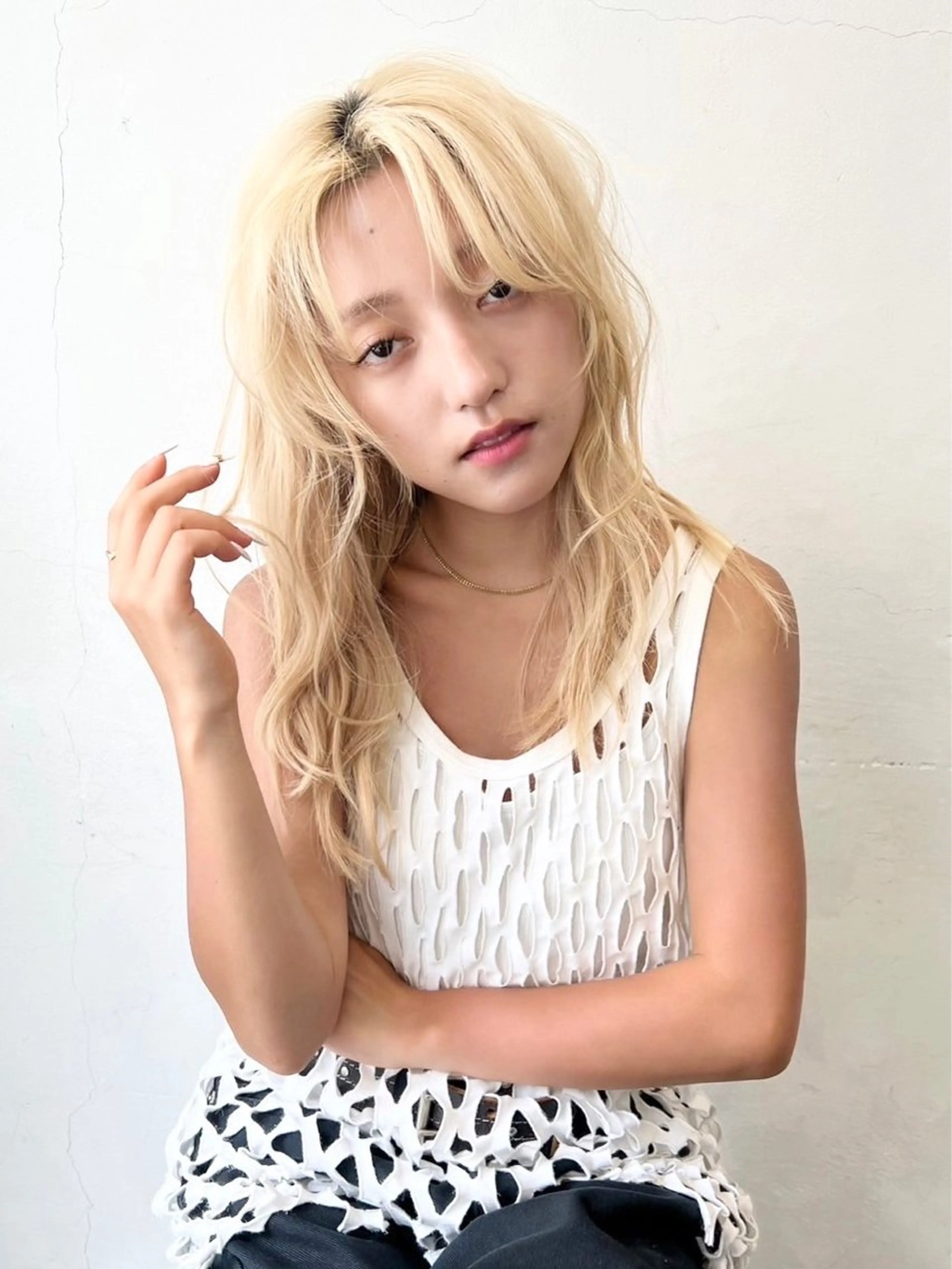 セミロング カラー ベージュカラー ブリーチ ブロンド ケアブリーチ ハイトーンカラー ヘアカラー トリートメント HARU//原宿🤍 リピート率NO.1のヘアスタイル