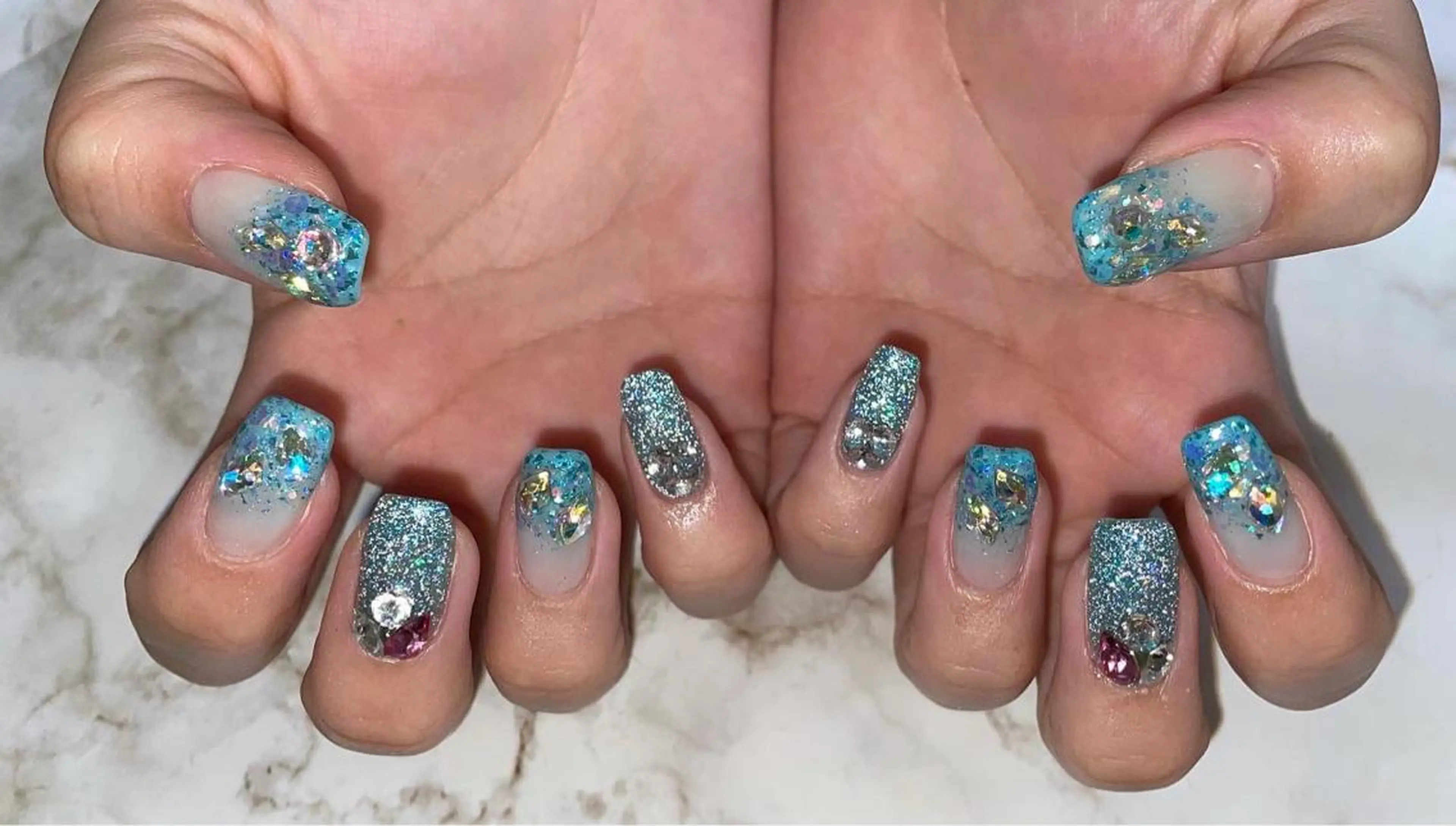 ネイル Eve nailのネイルデザイン