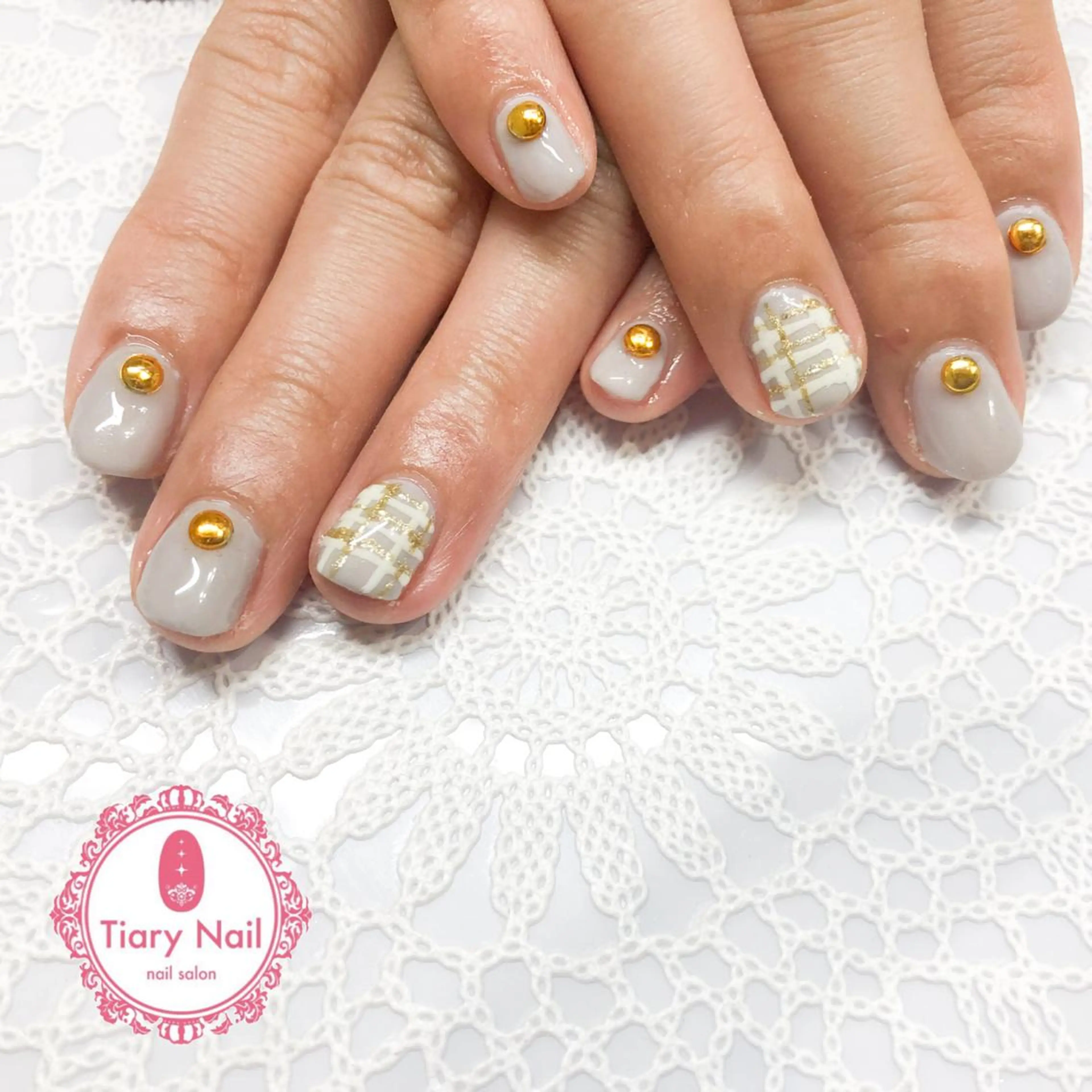ネイル tiarynail K K🐼のネイルデザイン