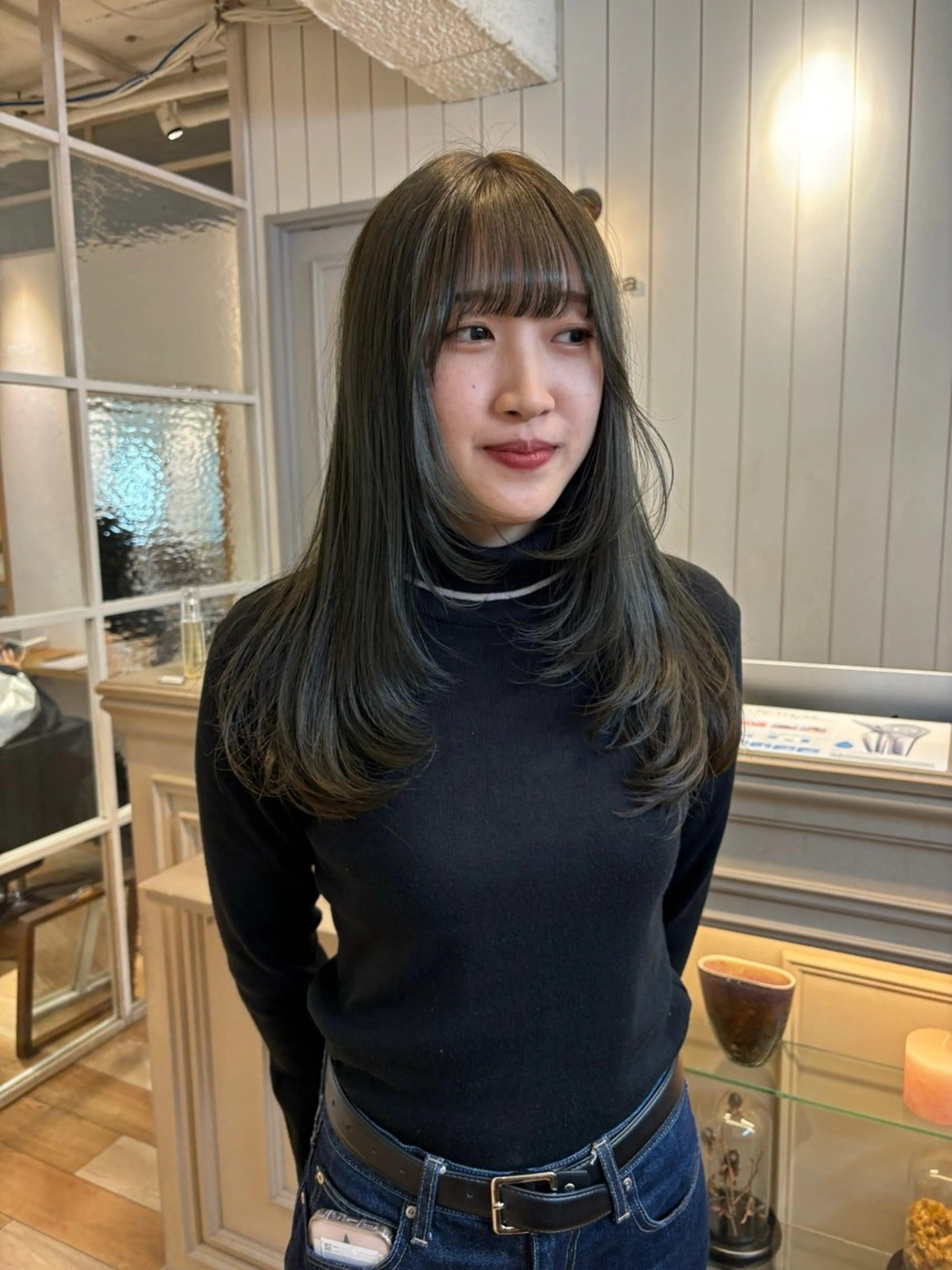 ミディアム カラー カット ヘアカラー オリーブ/縮毛♡ Natsuno🩰のヘアスタイル