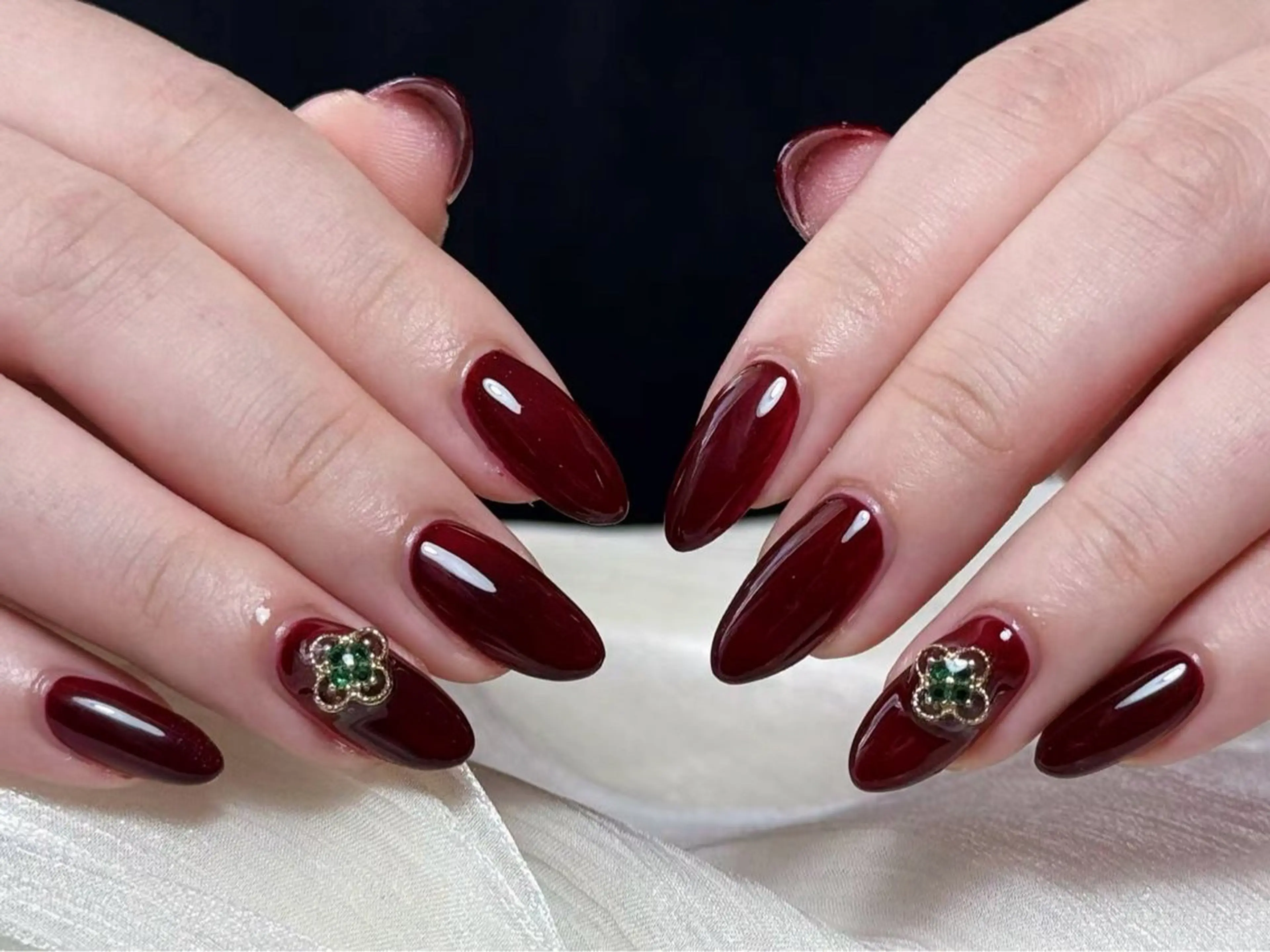 ネイル 長さ出し フレンチネイル グラデーション マグネットネイル マグネットフレンチ ハンドネイル リ サのネイルデザイン