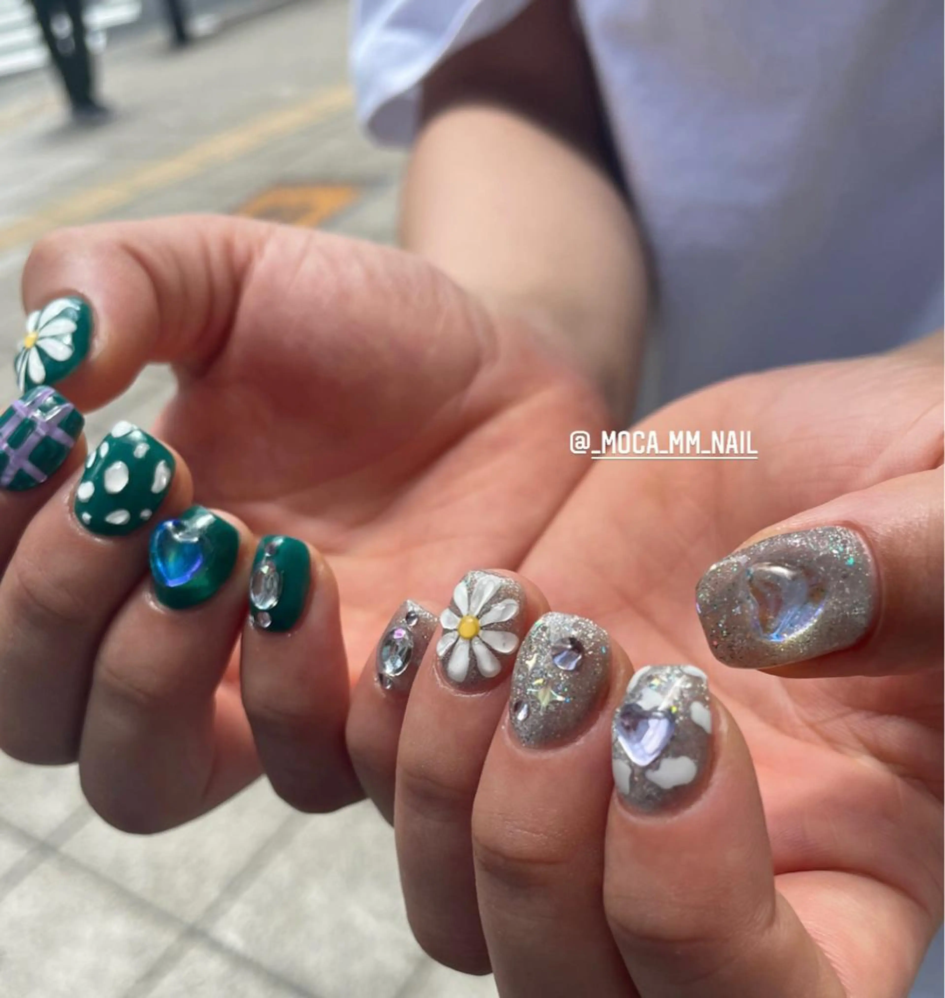 ネイル ˚✧⁺⭐︎༚moca miyuu⁎⁺˳✧༚のネイルデザイン