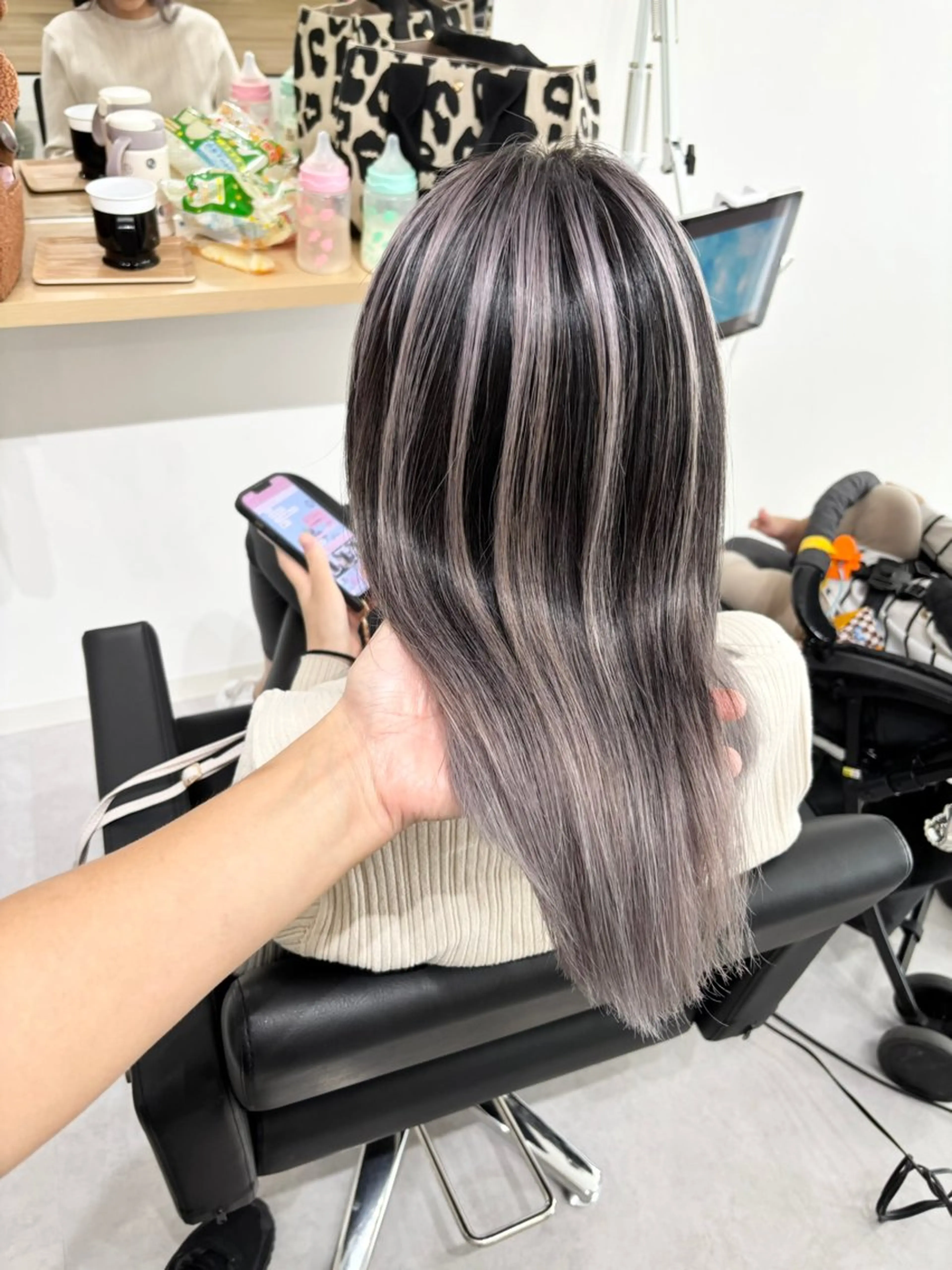 セミロング ケアブリーチ 黒瀬有汰のヘアスタイル