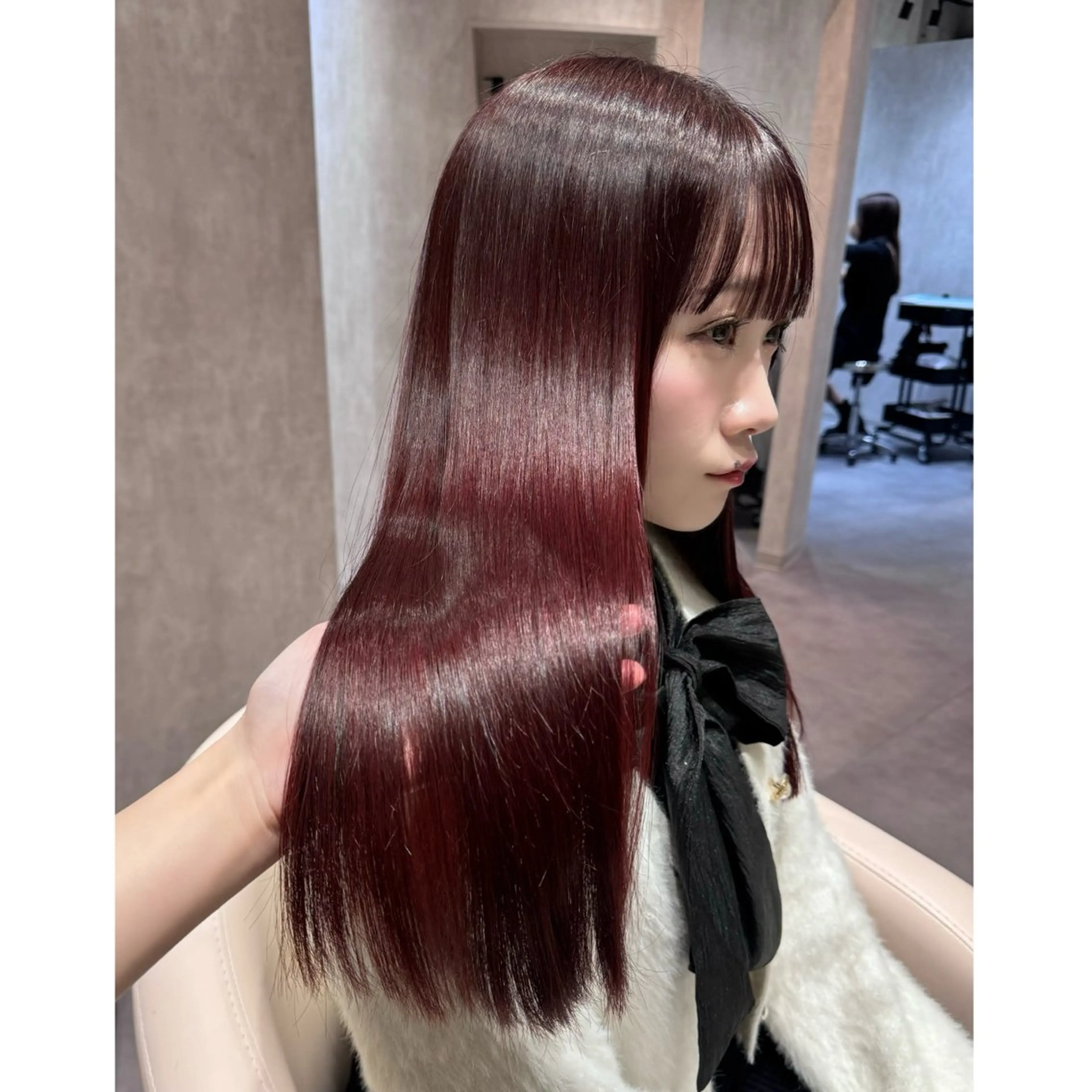 ロング カラー ブリーチ ヘアカラー トリートメント miyu /トレンド カラー×艶髪のヘアスタイル
