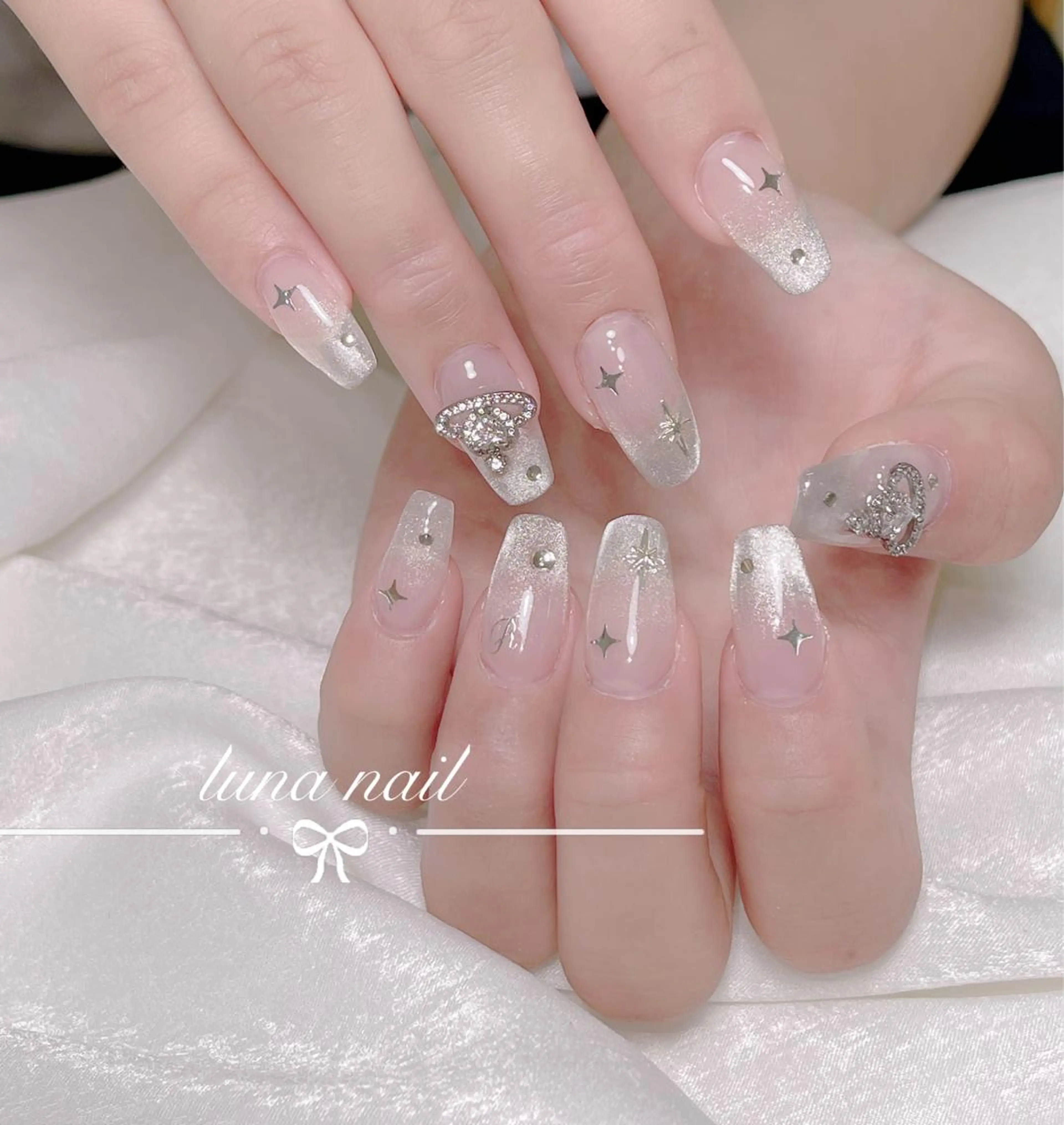 ネイル luna nail ＆eyelashのネイルデザイン