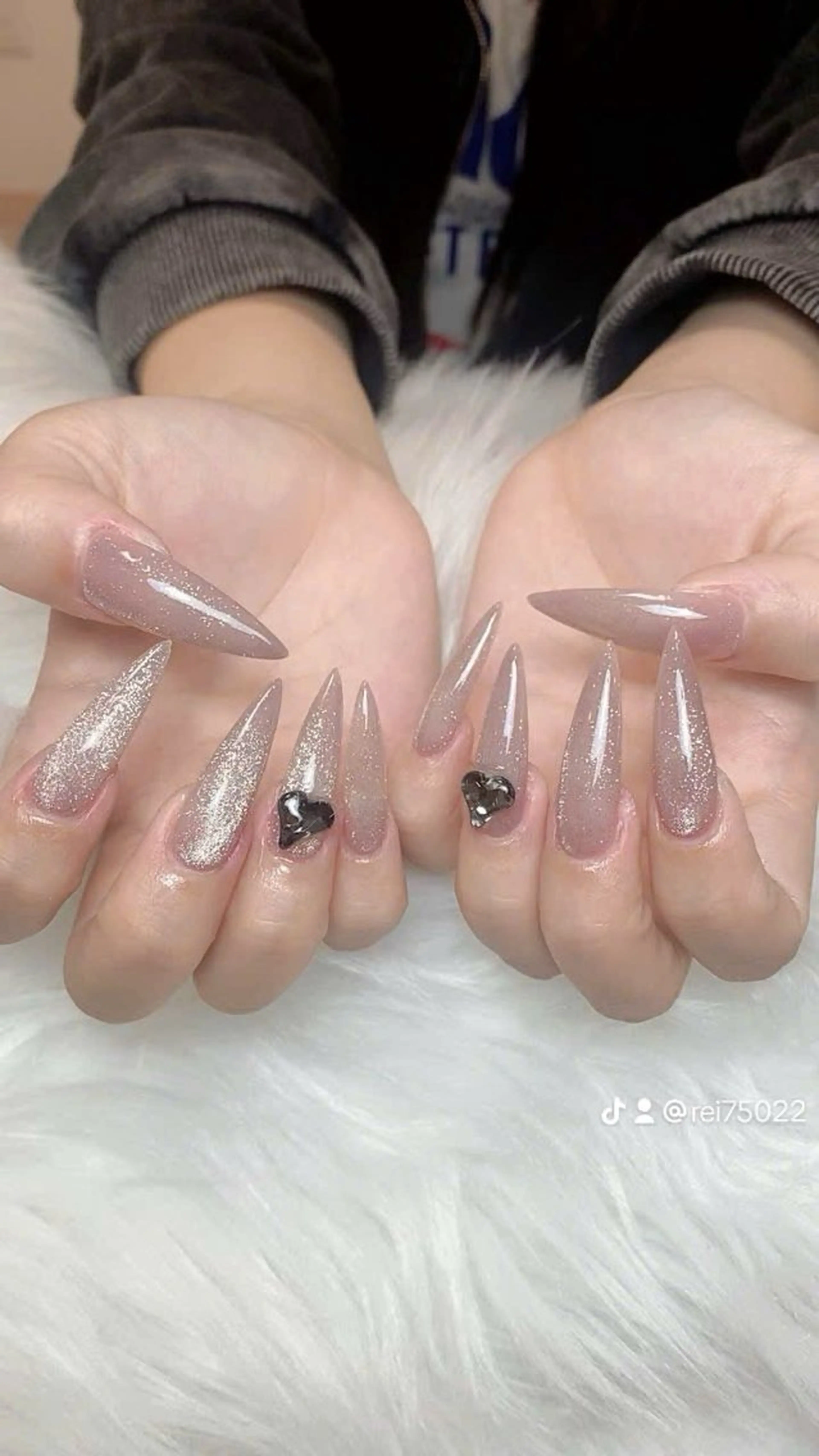 ネイル ハンドネイル REI NAIL1のネイルデザイン