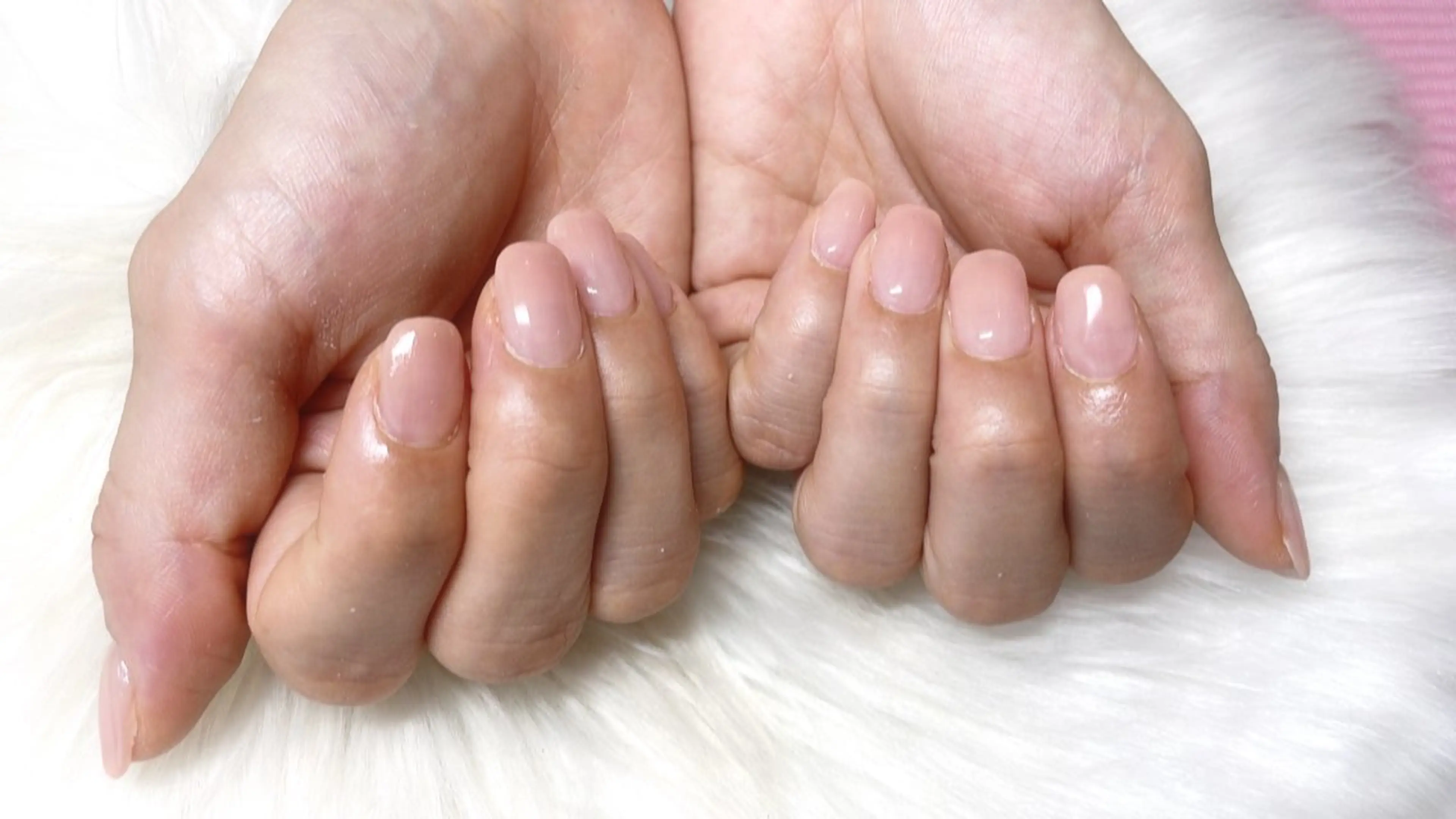 ネイル Amoureuse Satomiのネイルデザイン