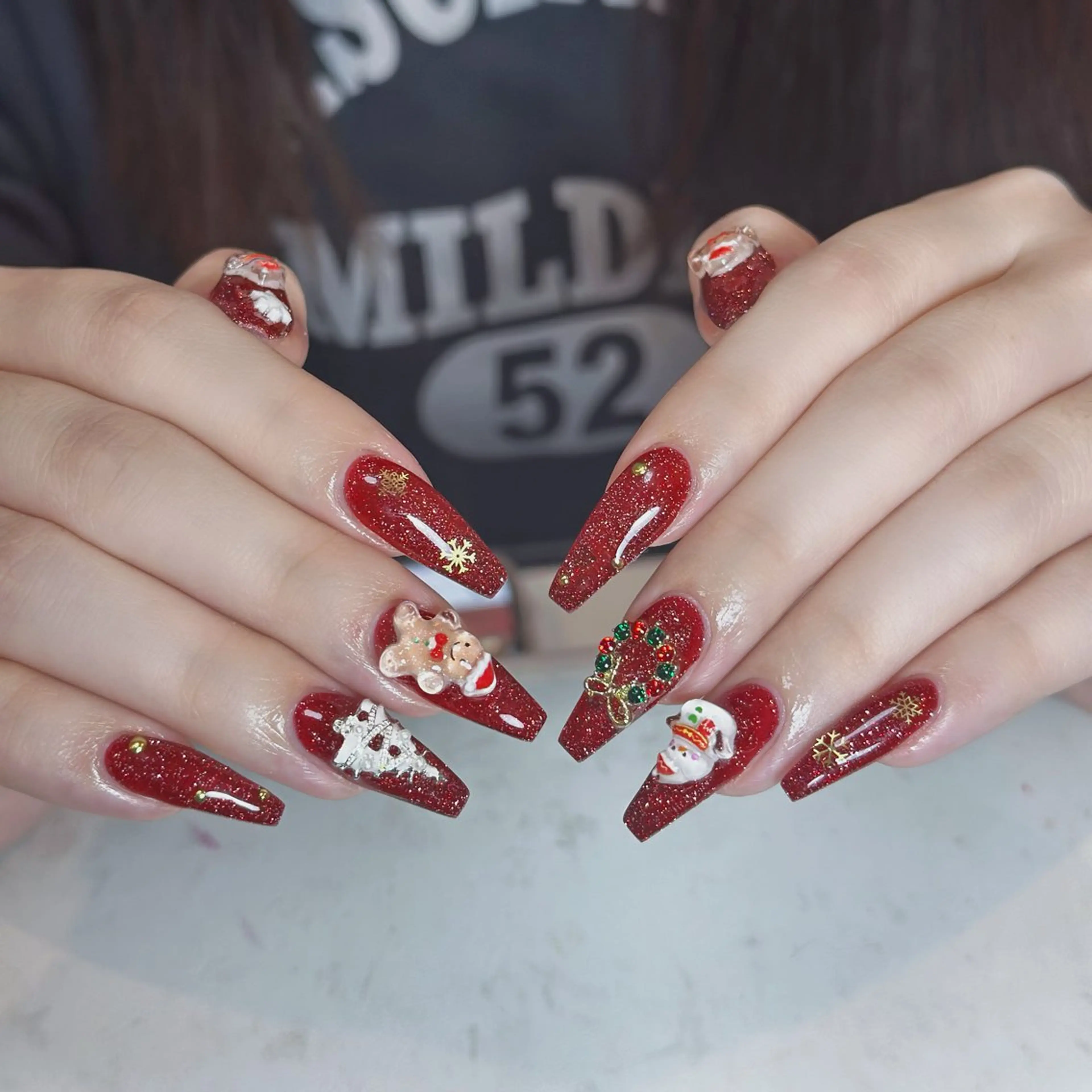 ネイル オーロラネイル ボルドー ブラウン 氷ネイル・うるうるネイル キラキラネイル Julli NailStudioのネイルデザイン