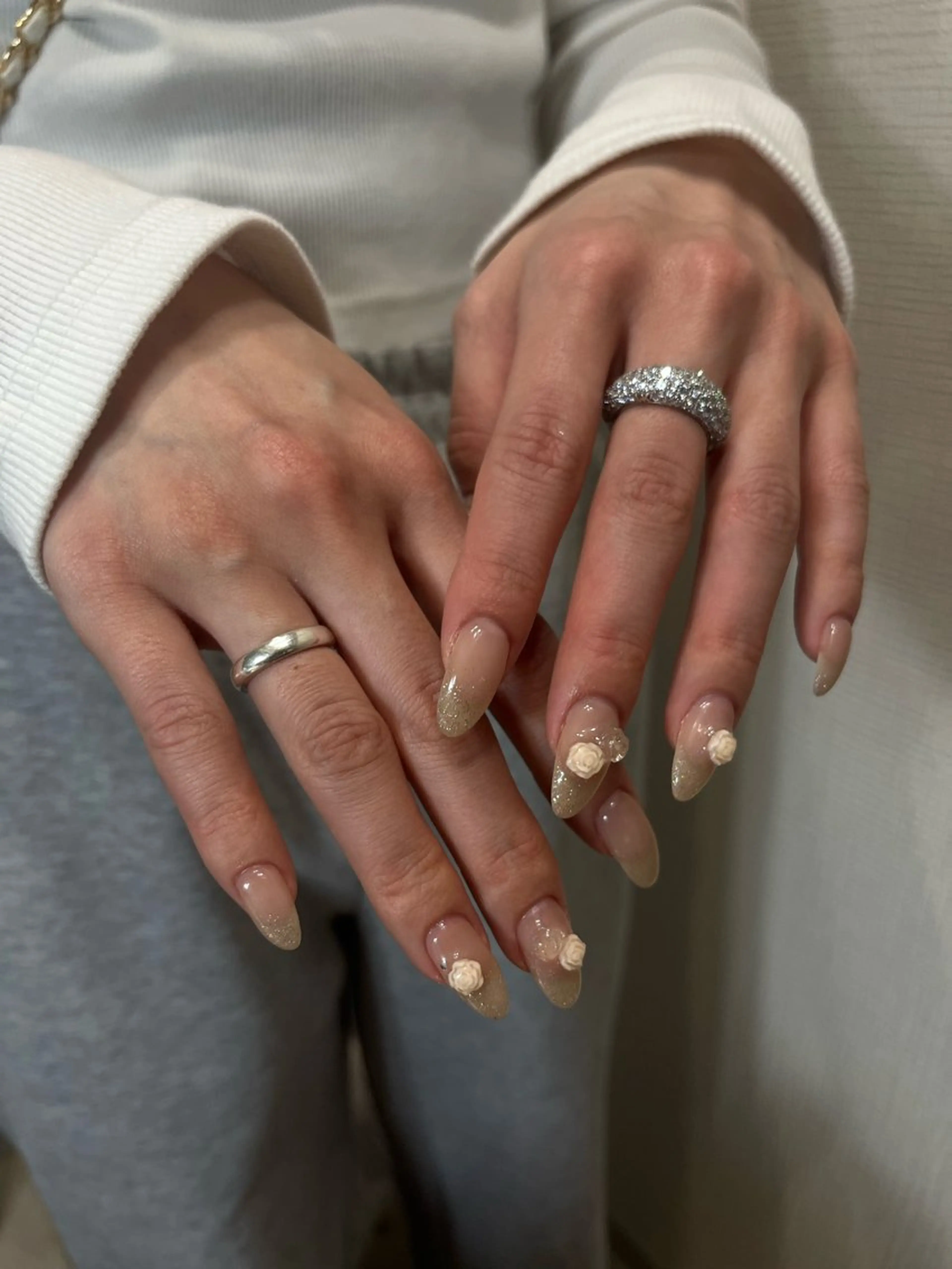 ネイル 氷ネイル・うるうるネイル キラキラネイル atelier moiのネイルデザイン