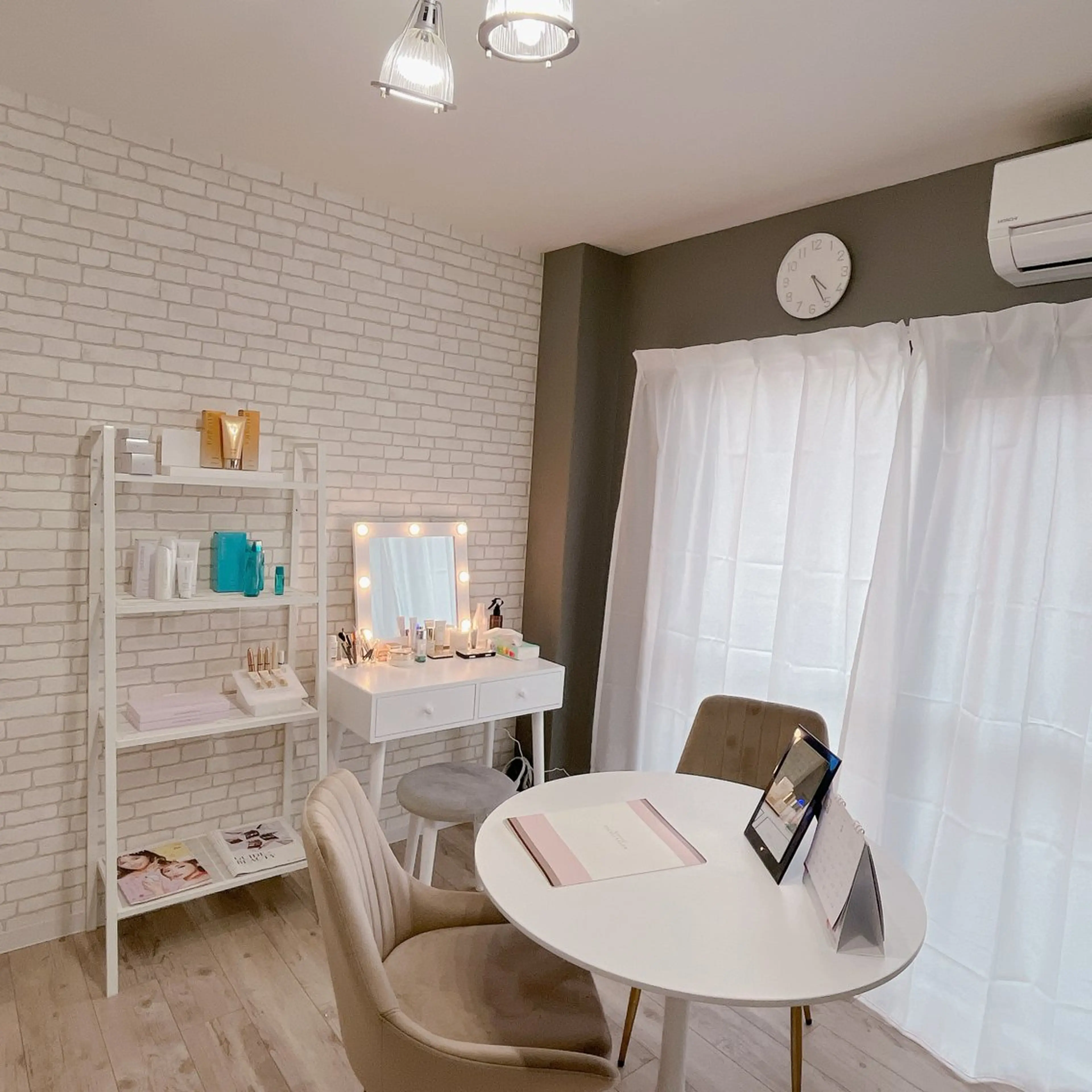 メナードフェイシャルサロン 塚口北所属・メナード塚口北 清水理恵子のエステ・リラクイメージ