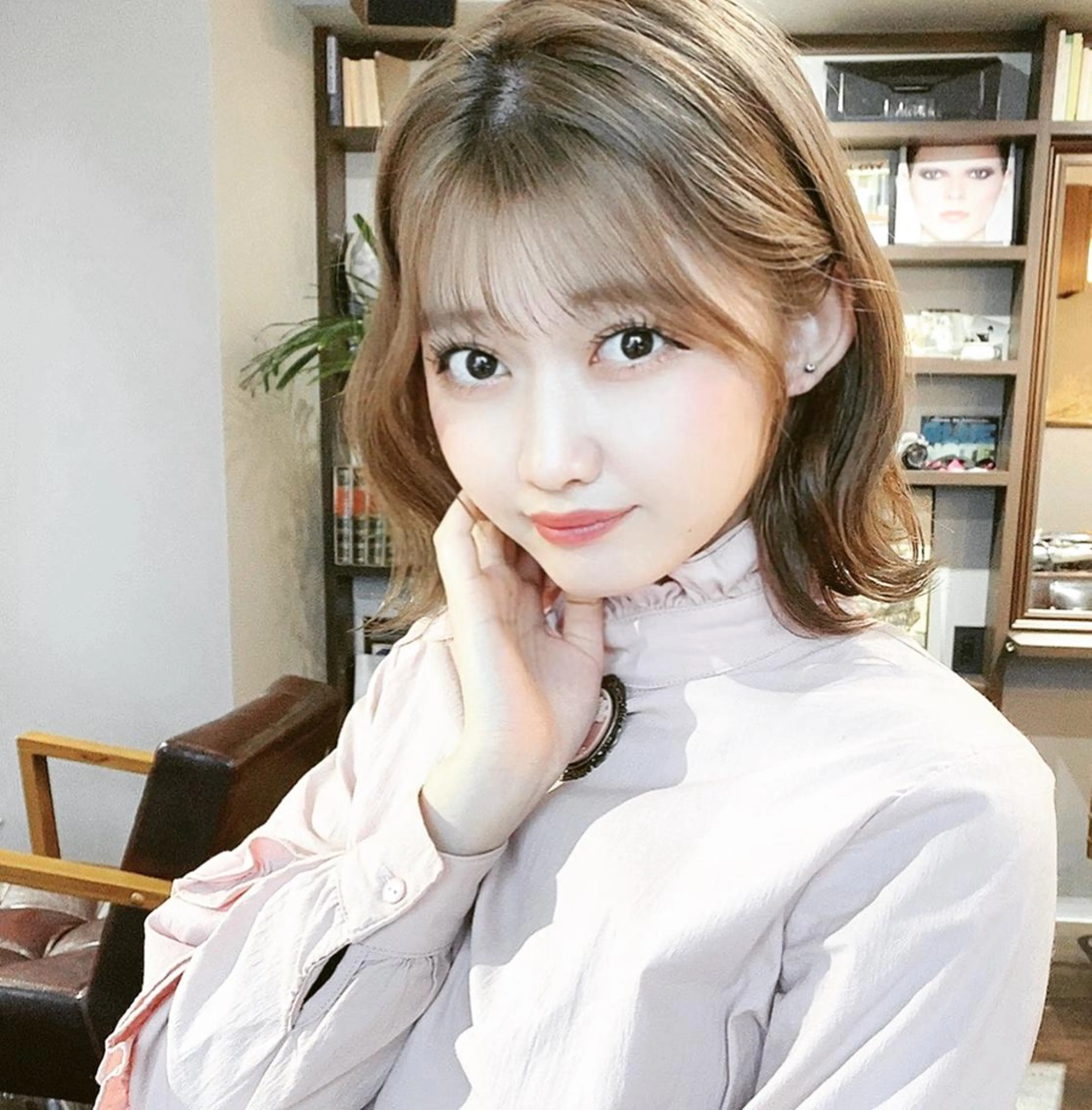 ミディアム カラー ベージュカラー ミルクティーベージュ 🫧似合わせヘア/ 副店長＊千葉のヘアスタイル