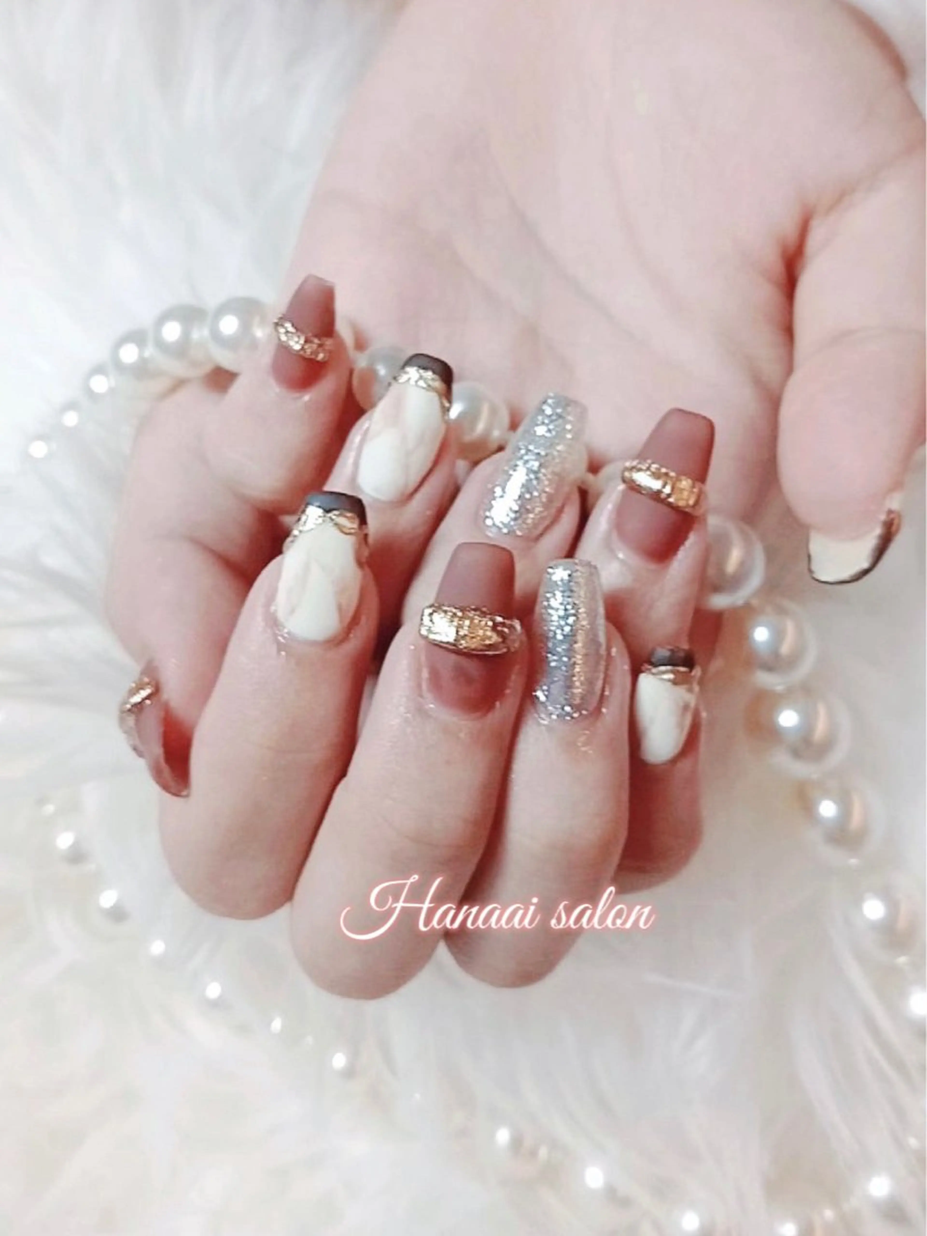 ミディアム Hanaai Salon新宿店のネイルデザイン