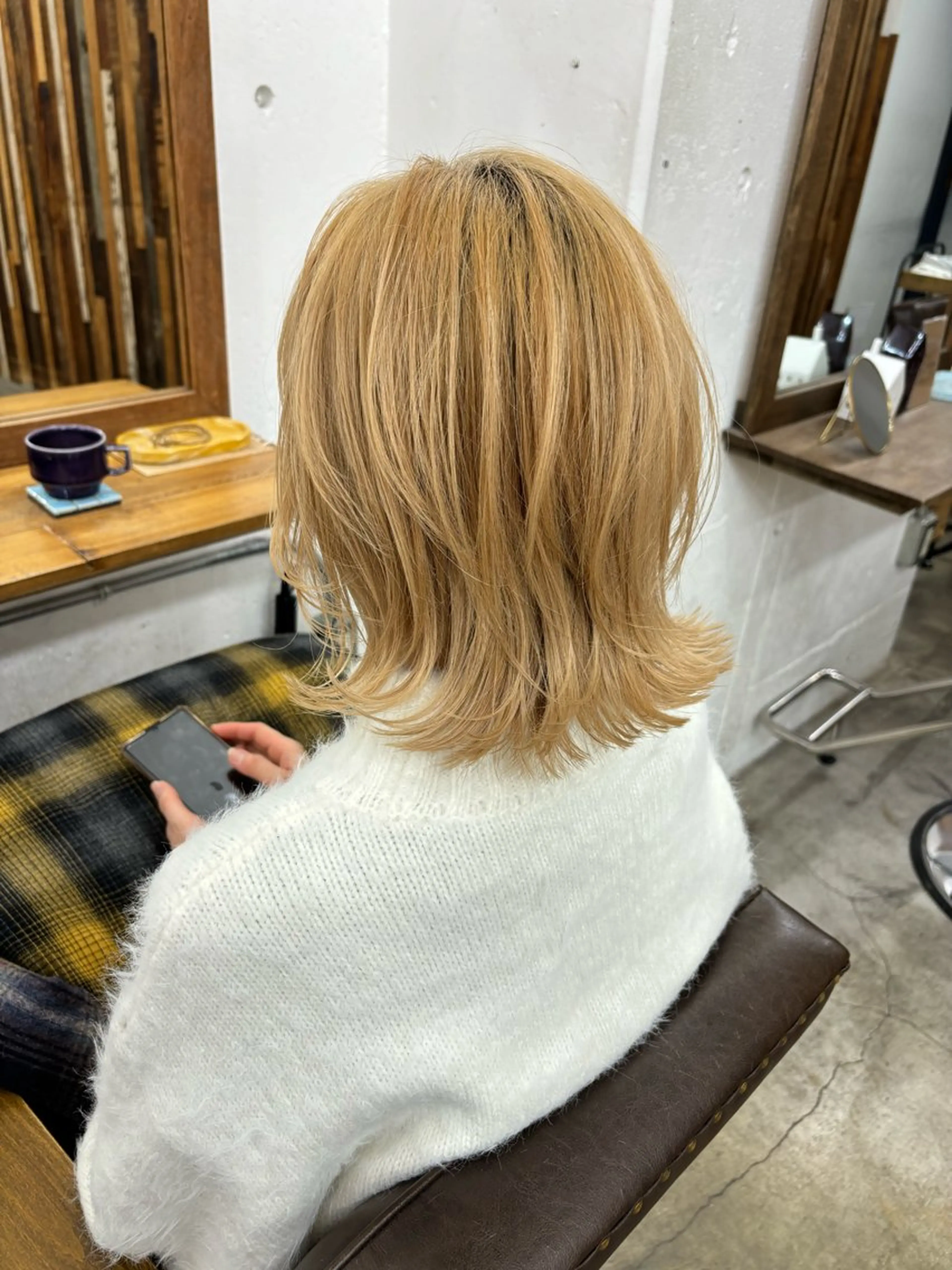 ミディアム くびれヘア 外ハネヘア ayano🫧 《CIEN》のヘアスタイル