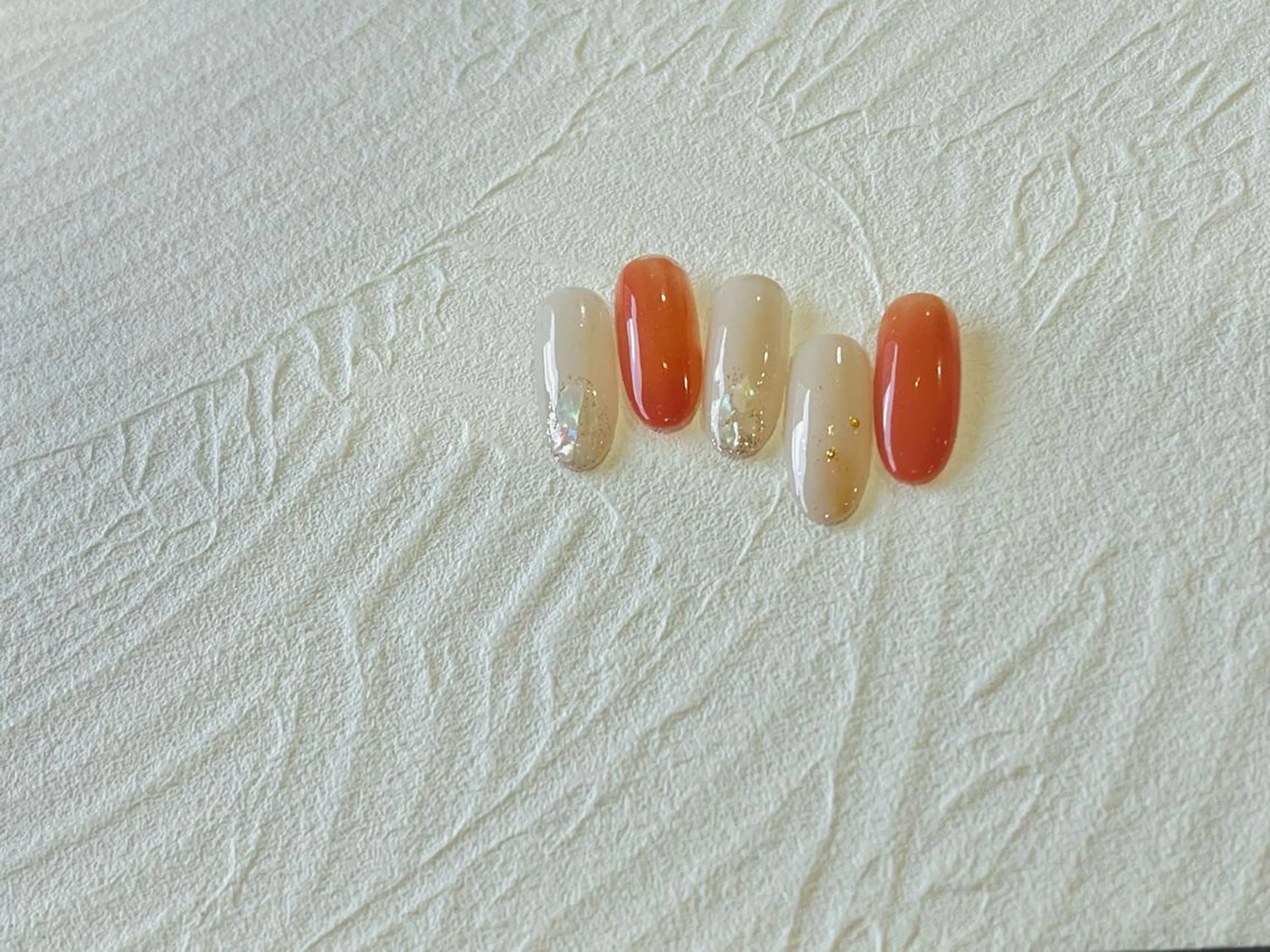 ネイル 友田 晴香のネイルデザイン