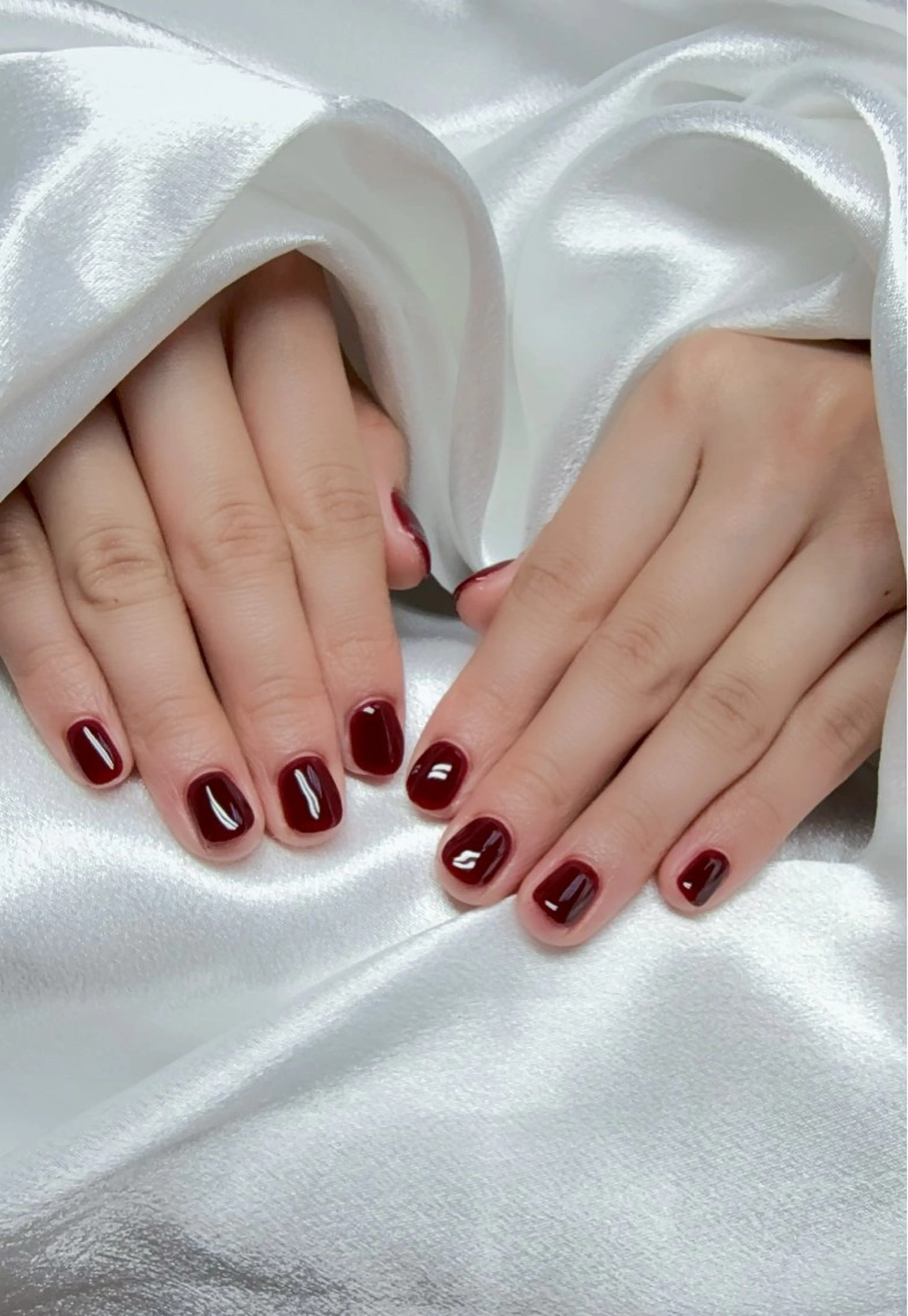 ネイル ハンドネイル ハンドケア UniqueNail 長さだし専門店のネイルデザイン